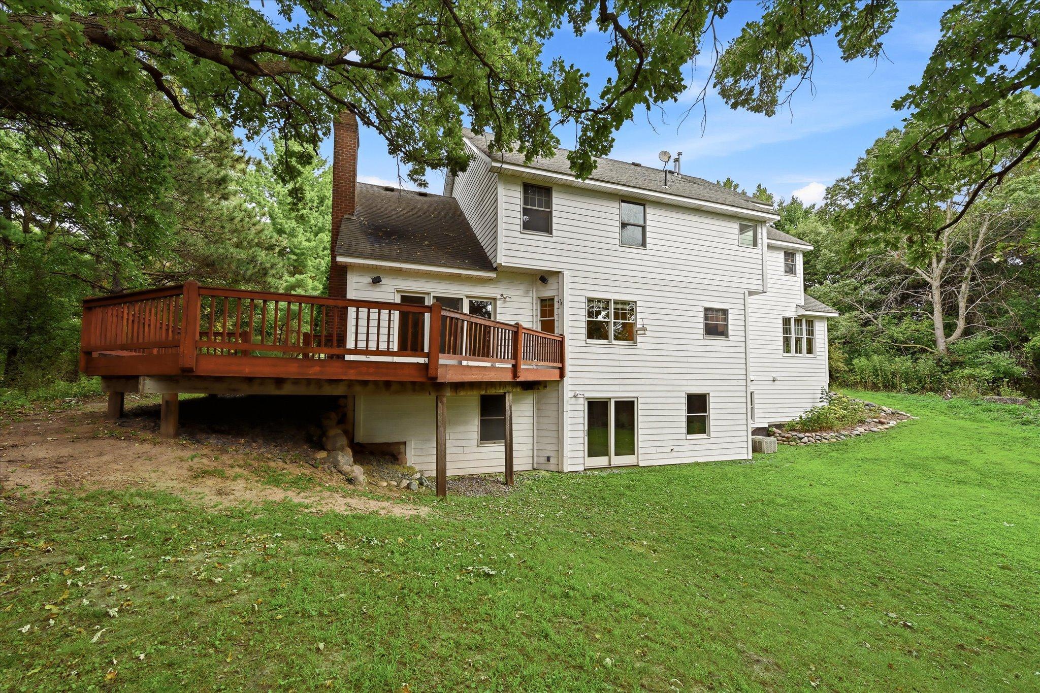 main property photo 45
