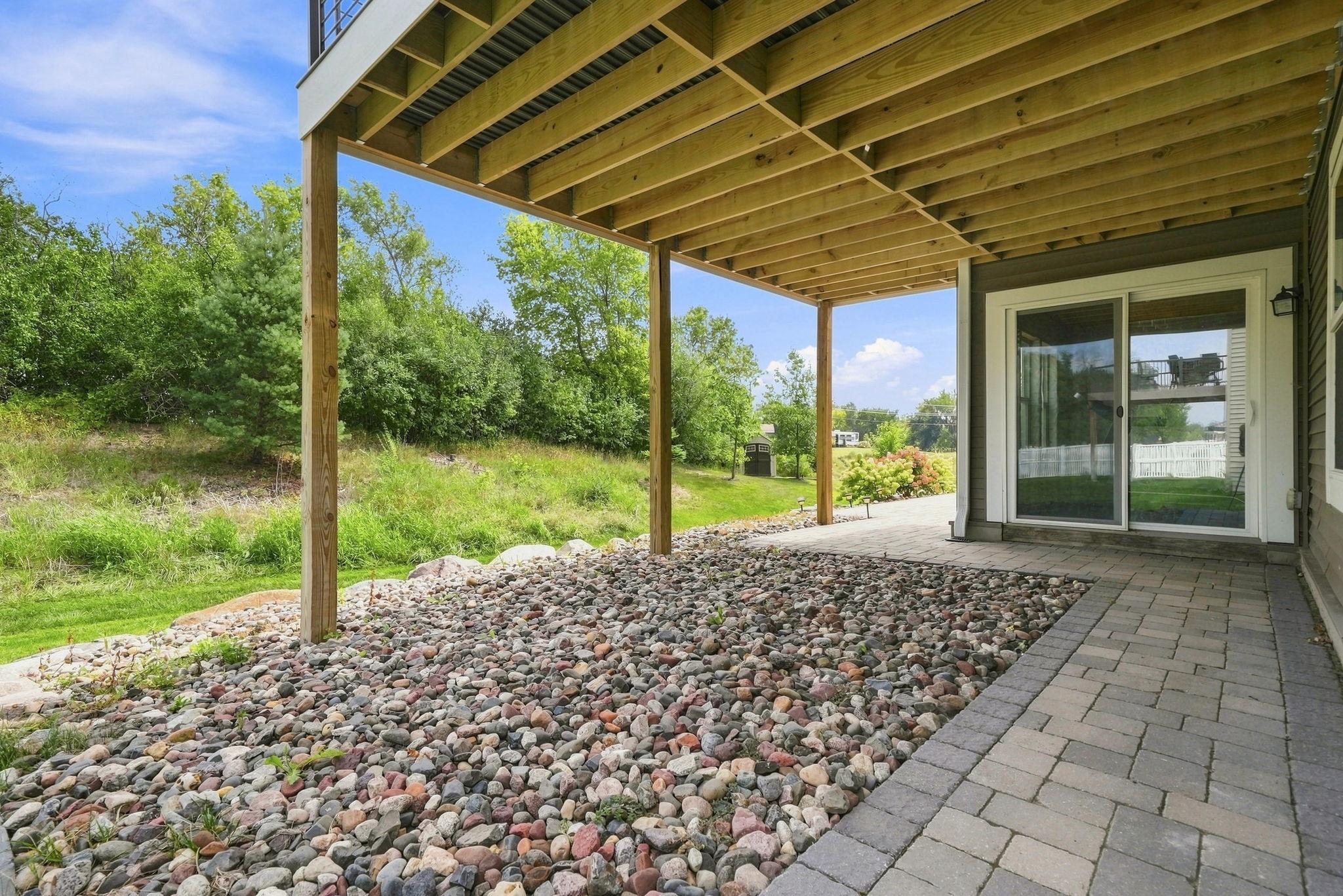 main property photo 83
