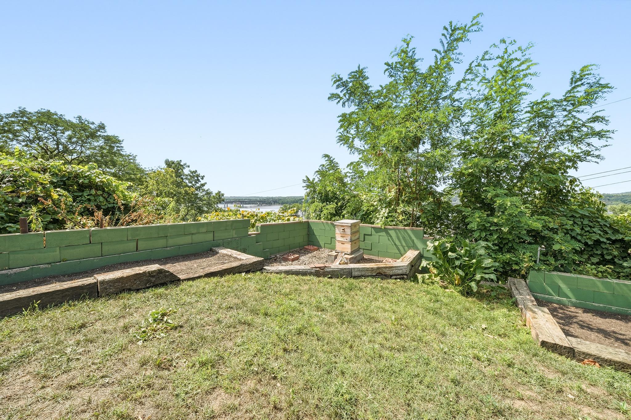 main property photo 62