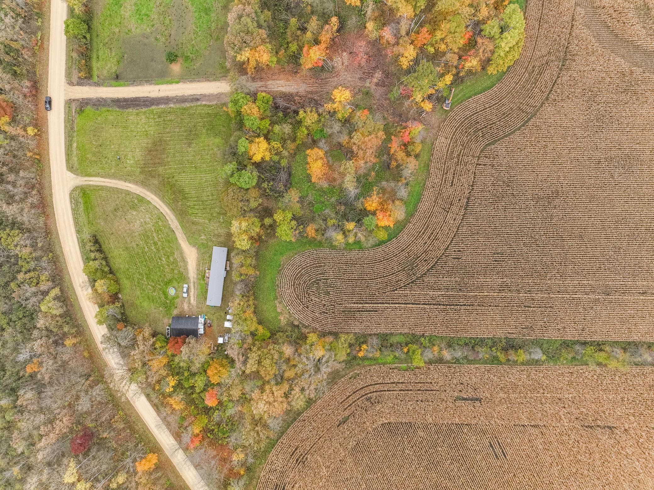main property photo 13