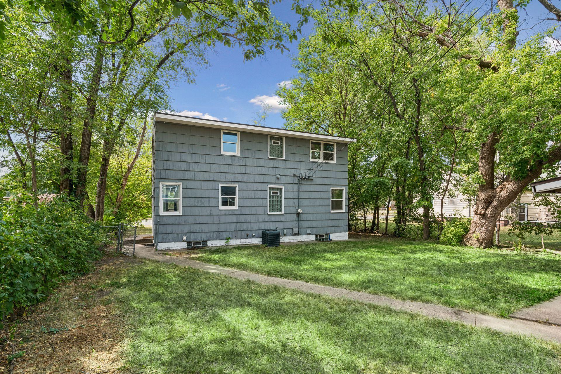 main property photo 40