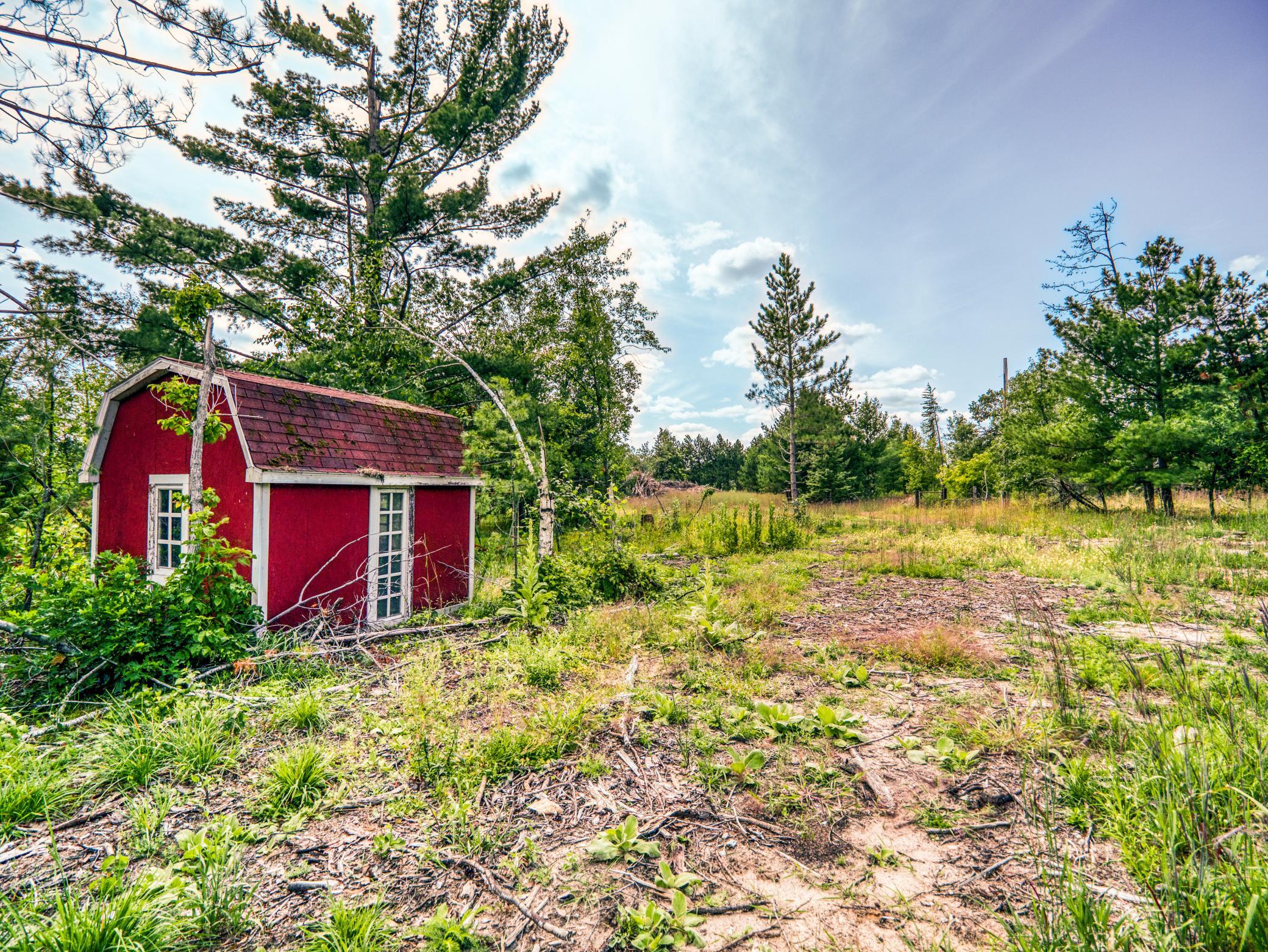 main property photo 38