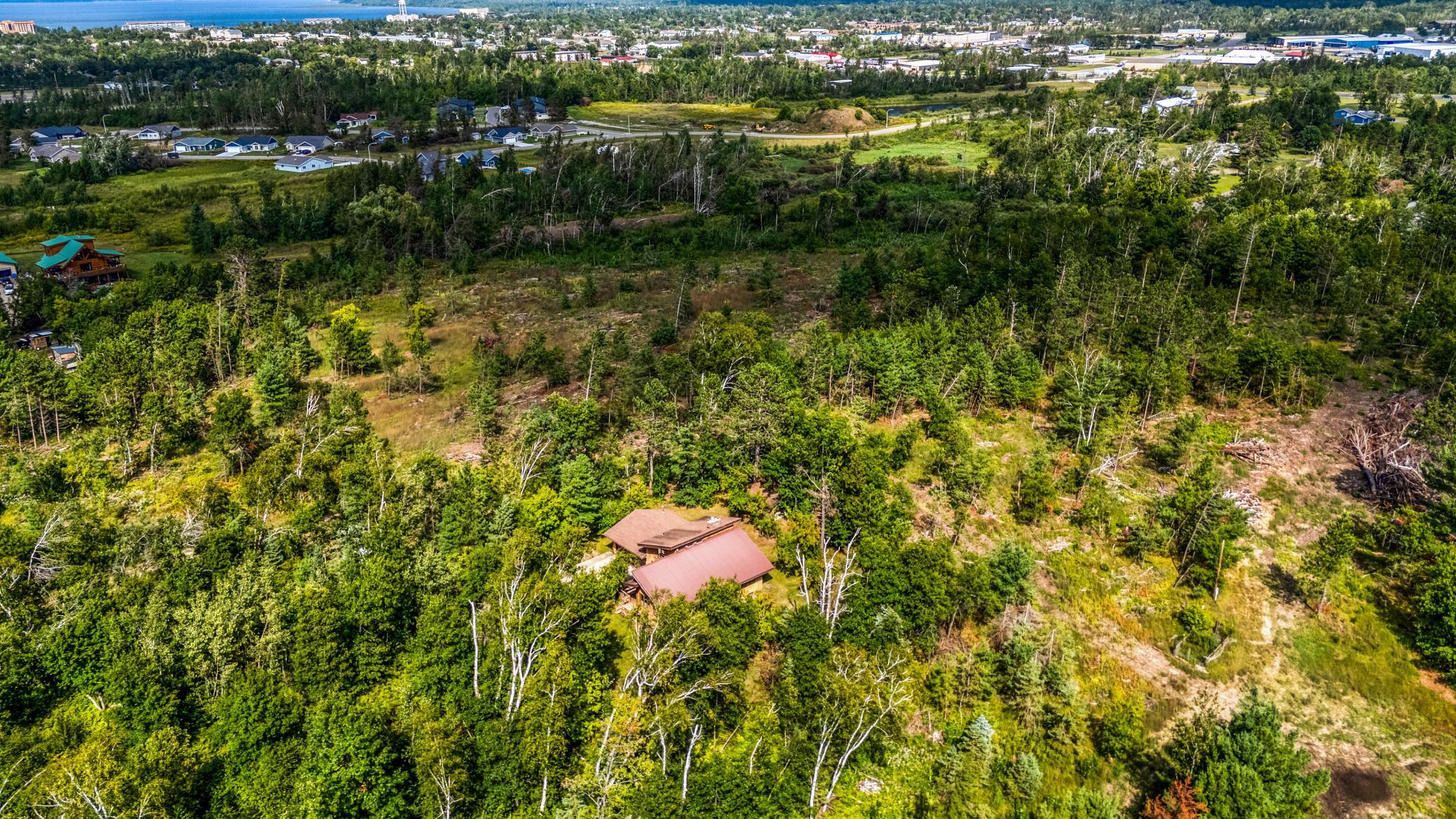 main property photo 51