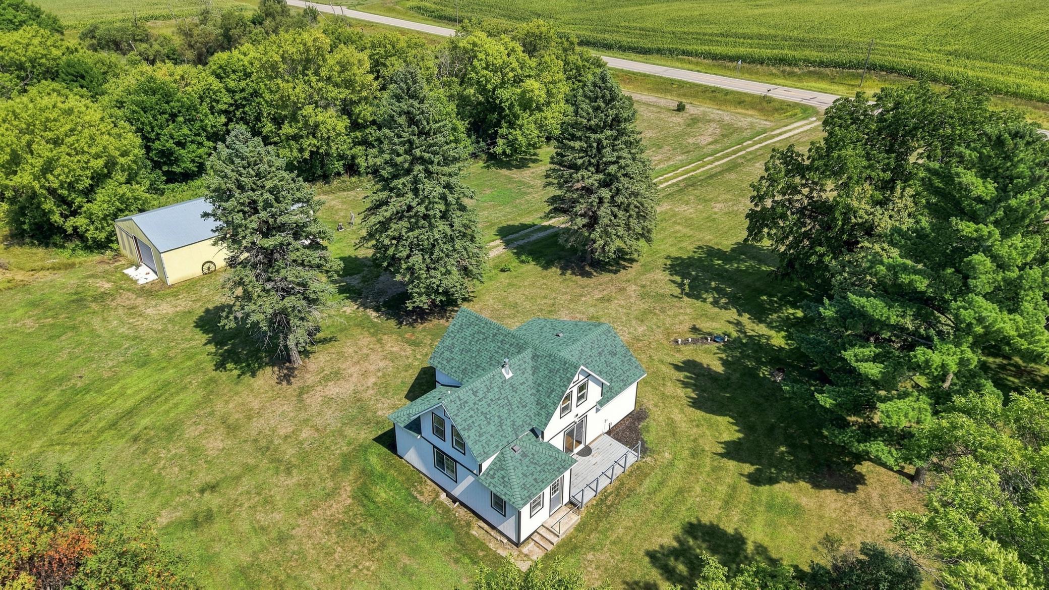 main property photo 29