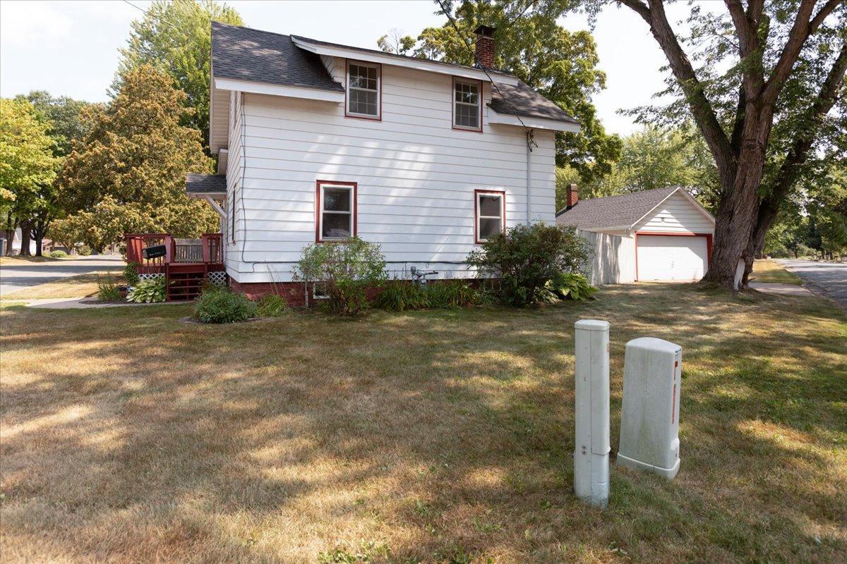 main property photo 42
