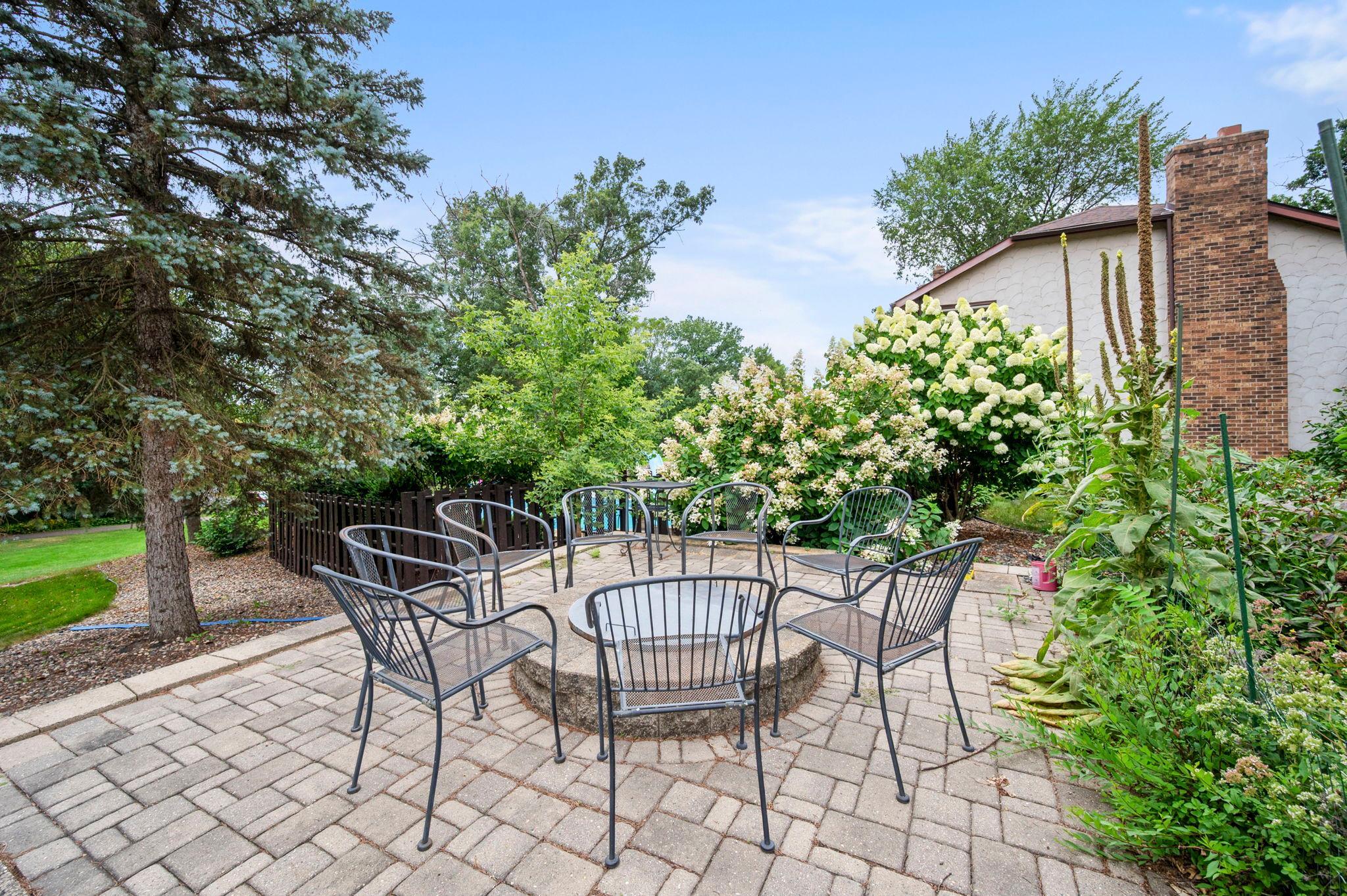 main property photo 49