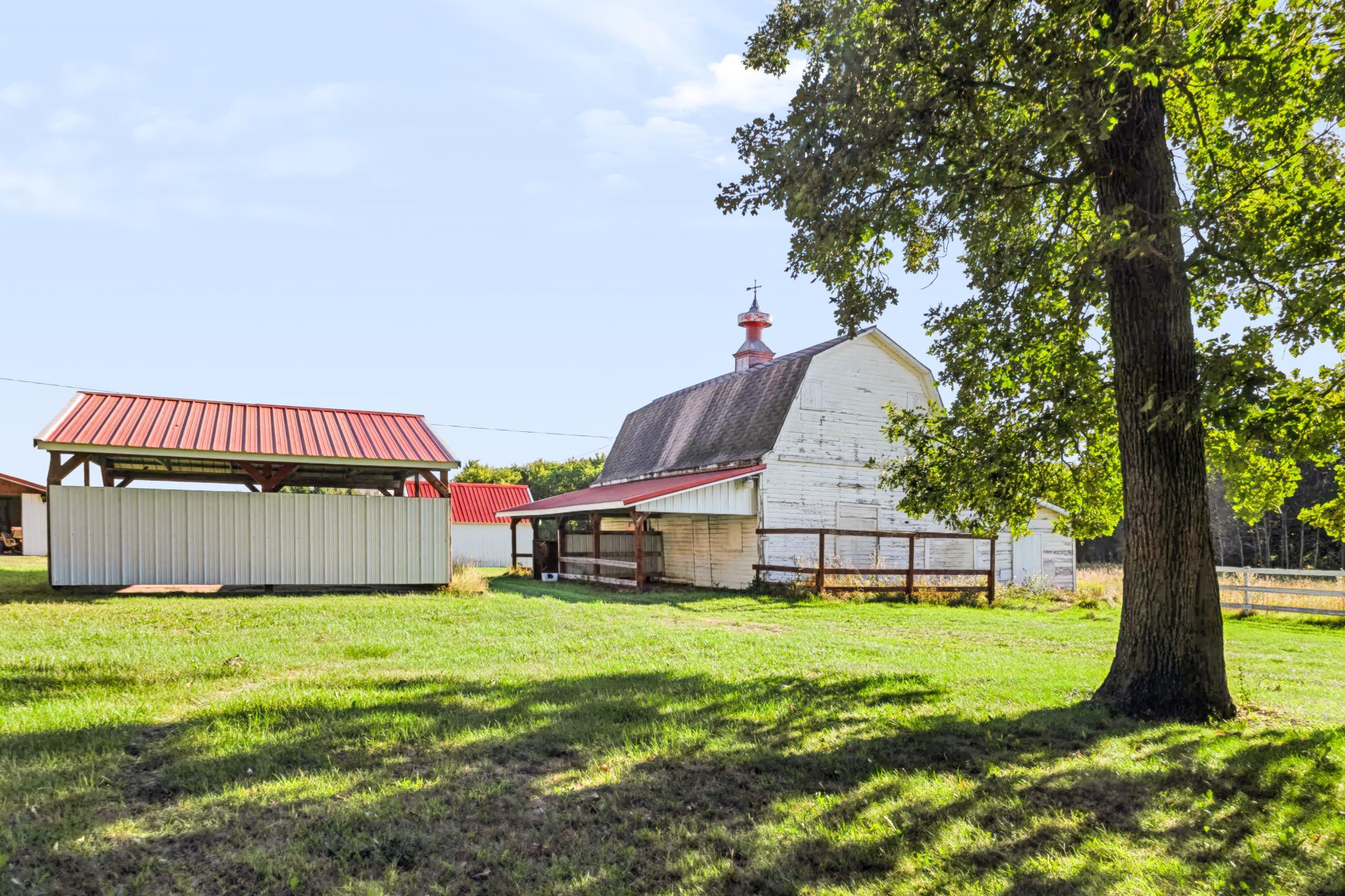 main property photo 18