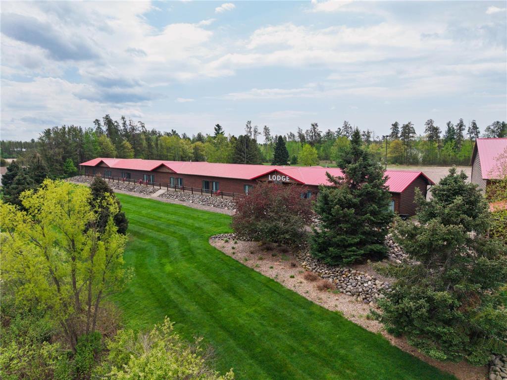 main property photo 40