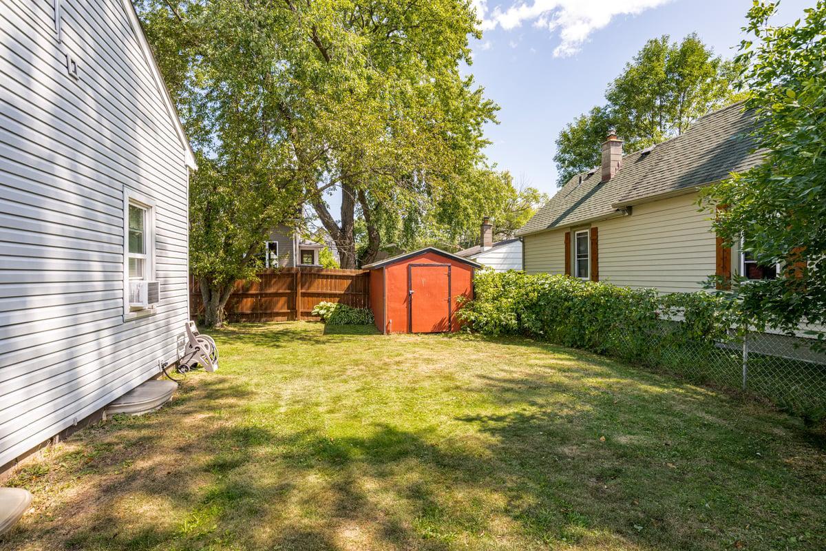 main property photo 10