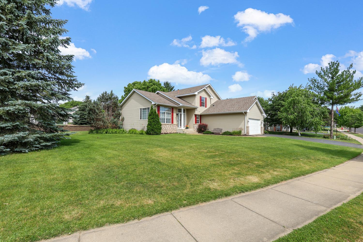 main property photo 29