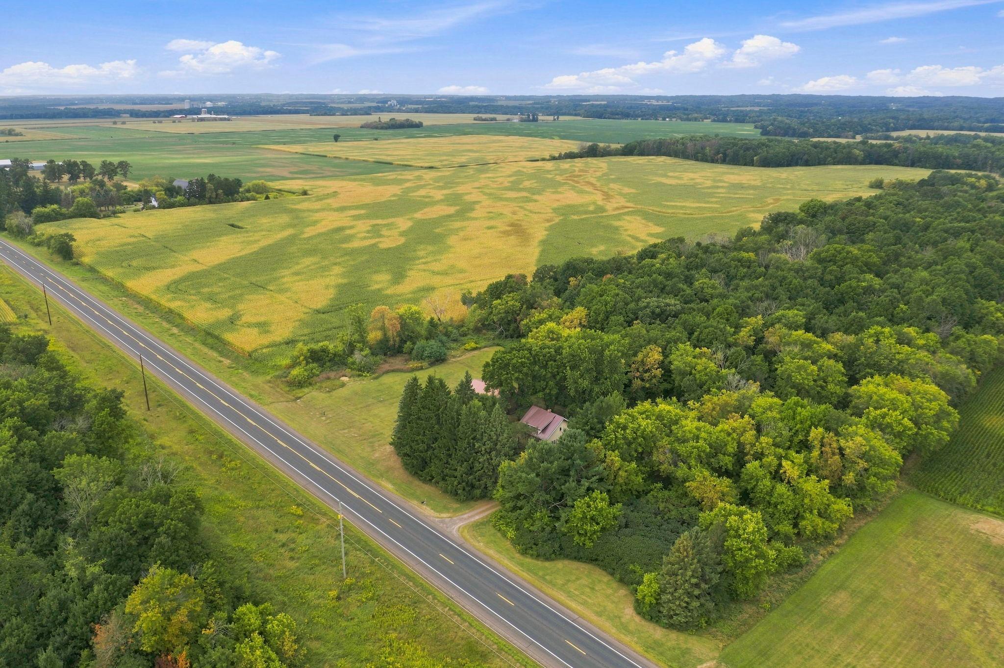 main property photo 37
