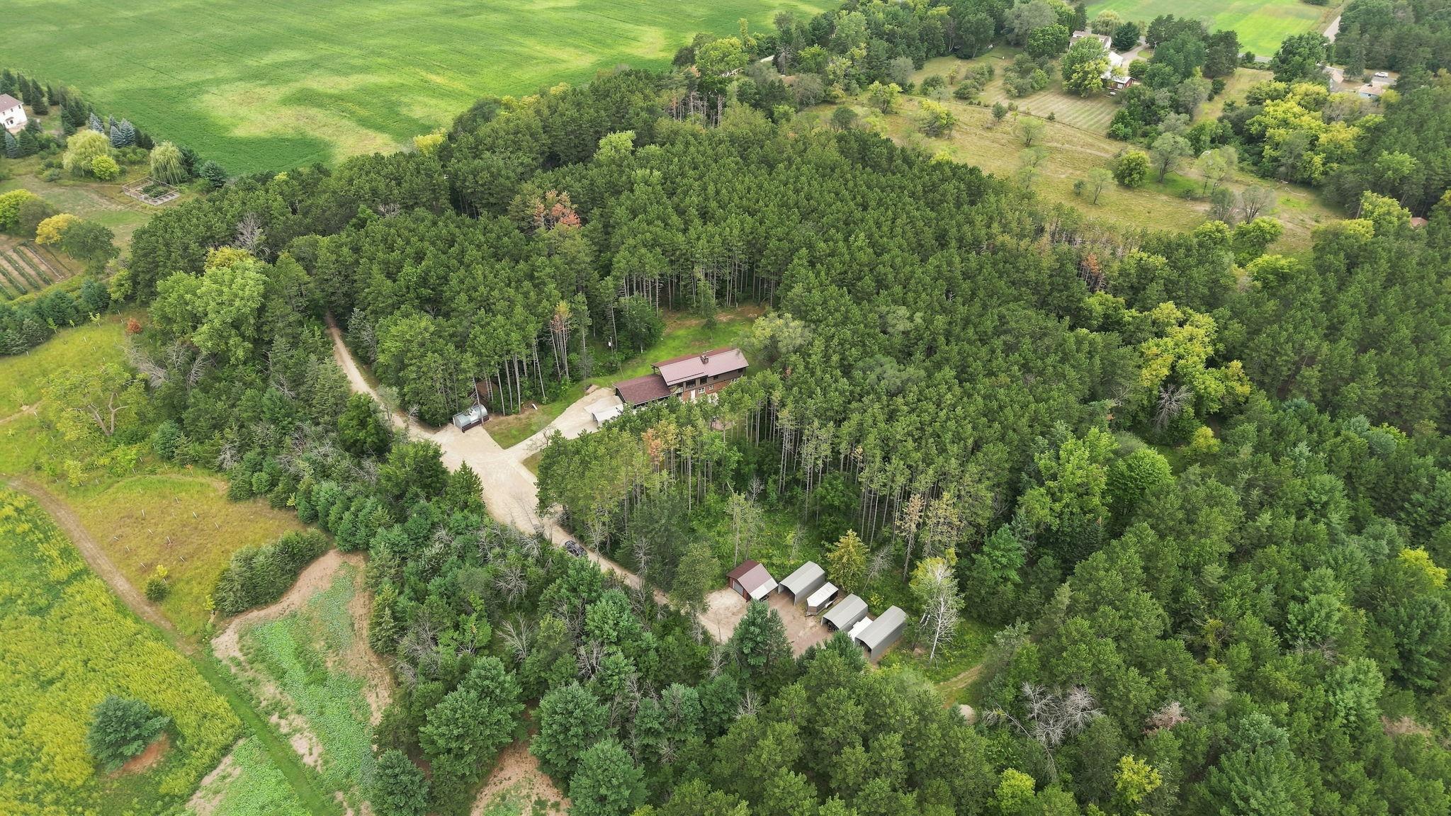 main property photo 30