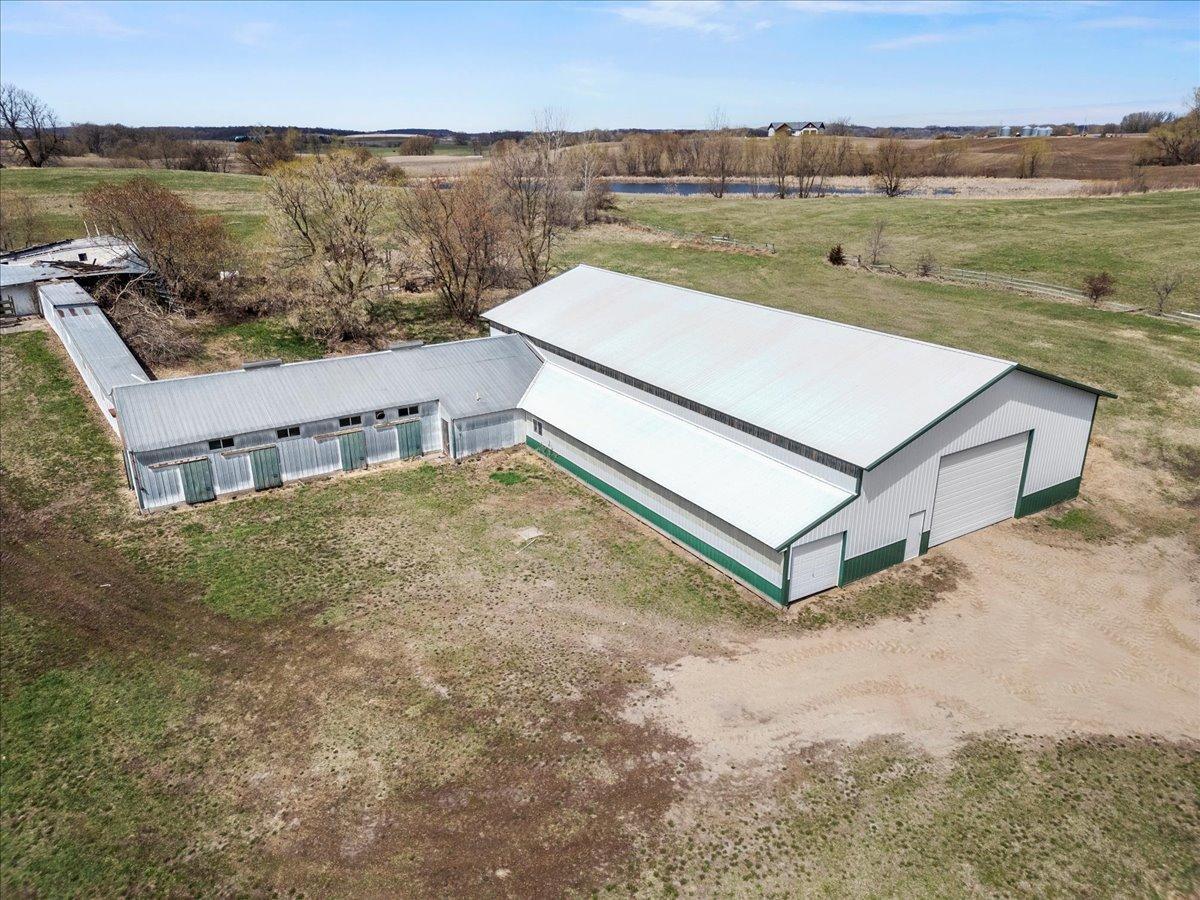 main property photo 15