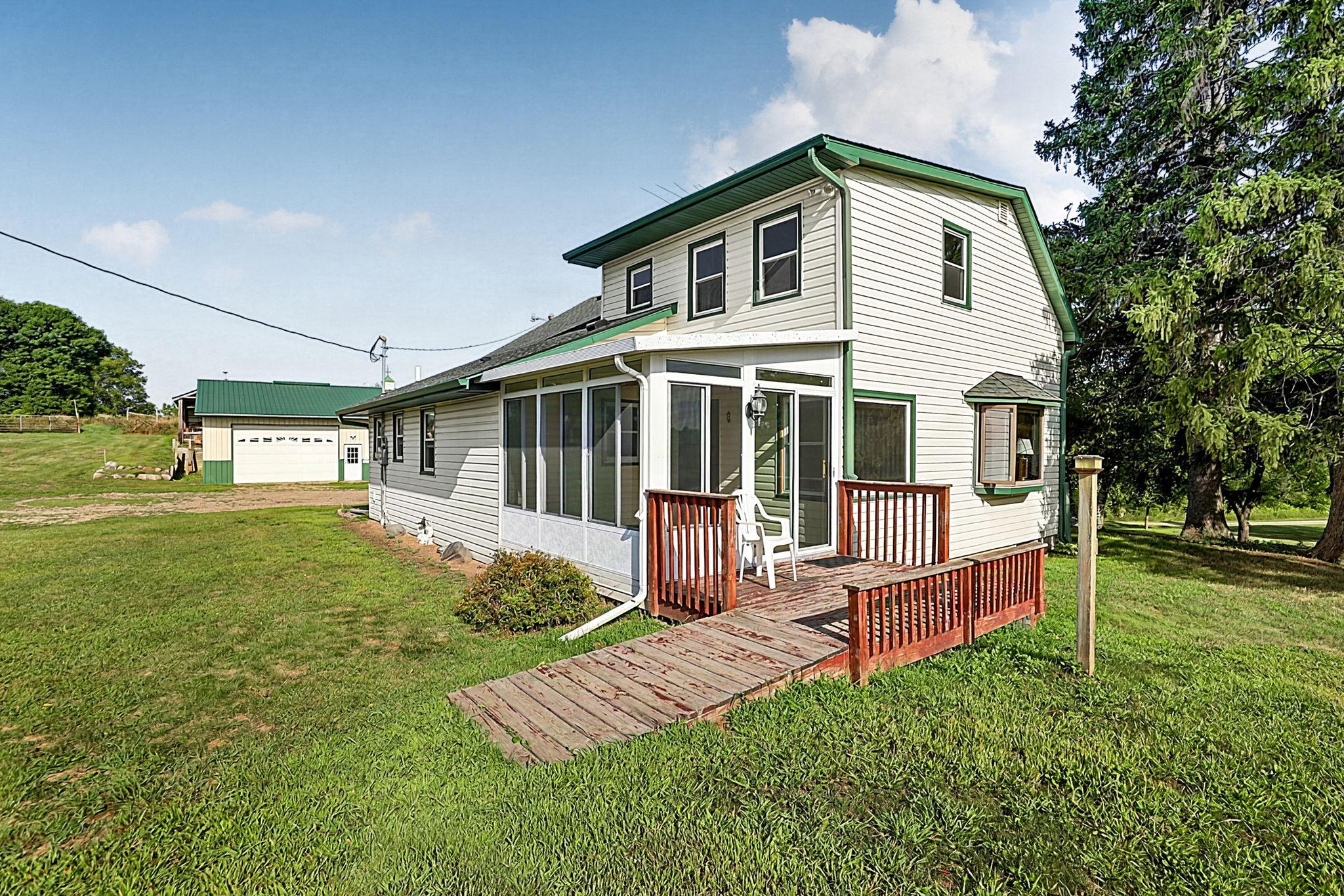 main property photo 45
