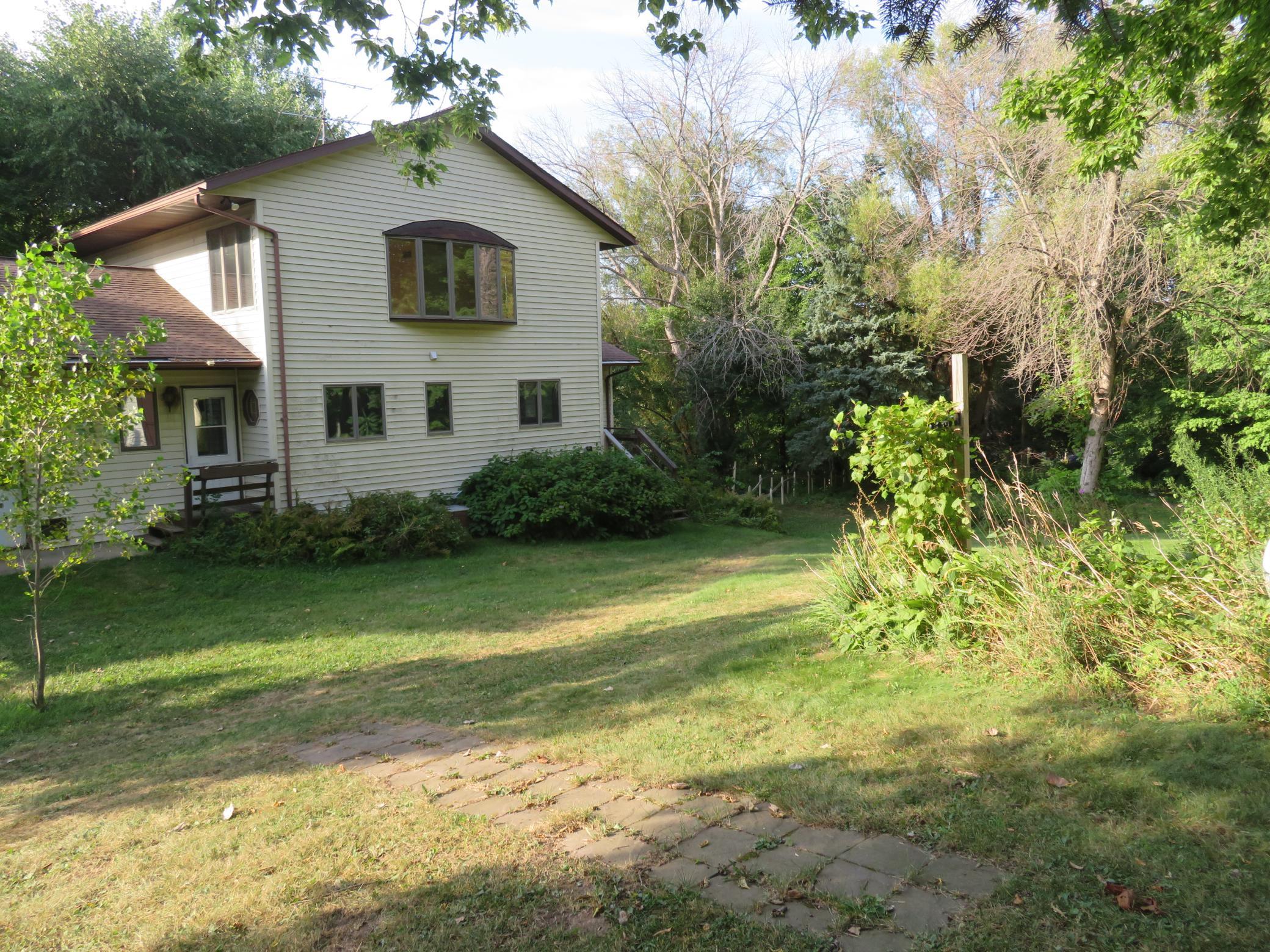main property photo 12