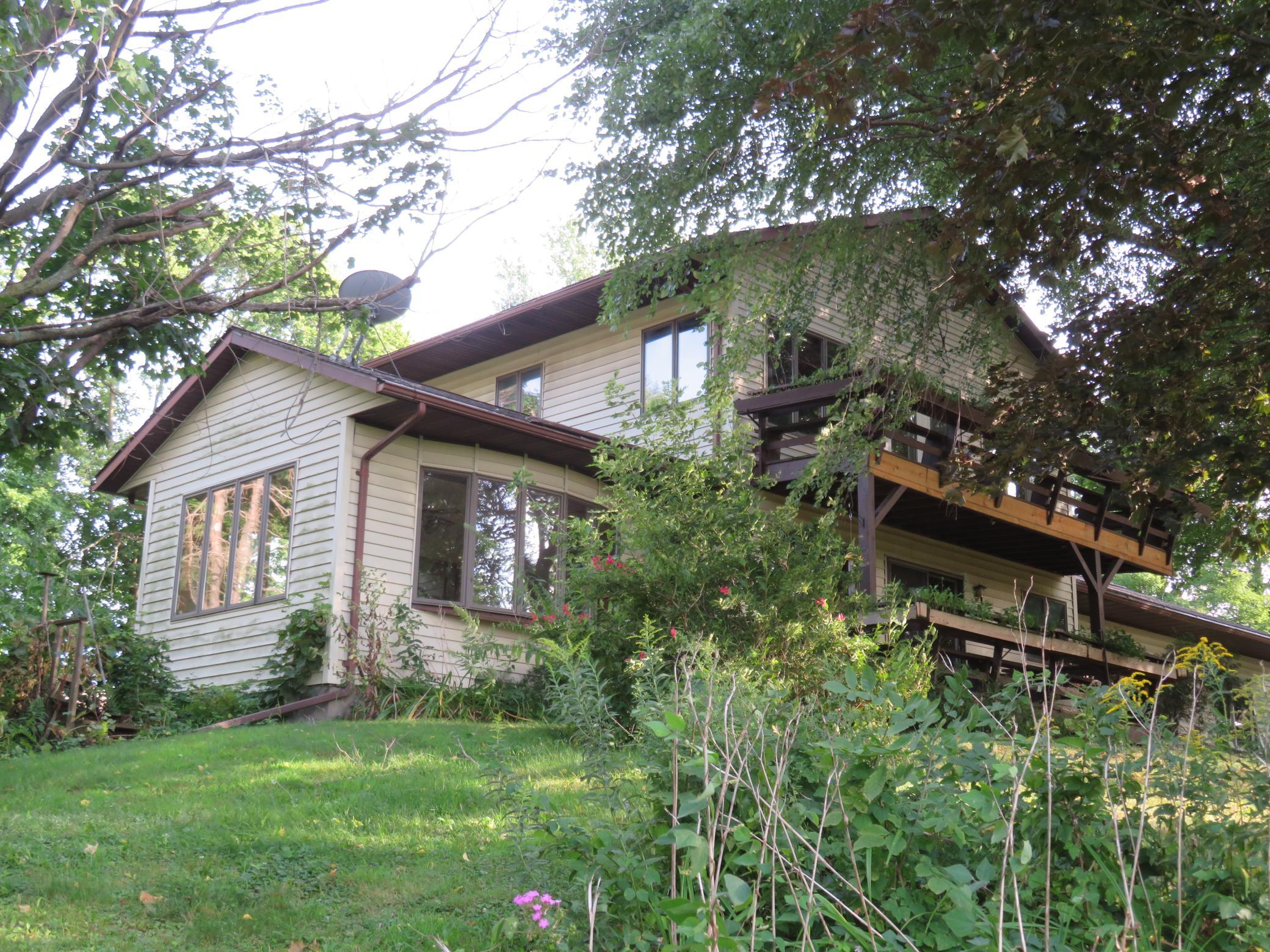 main property photo 13
