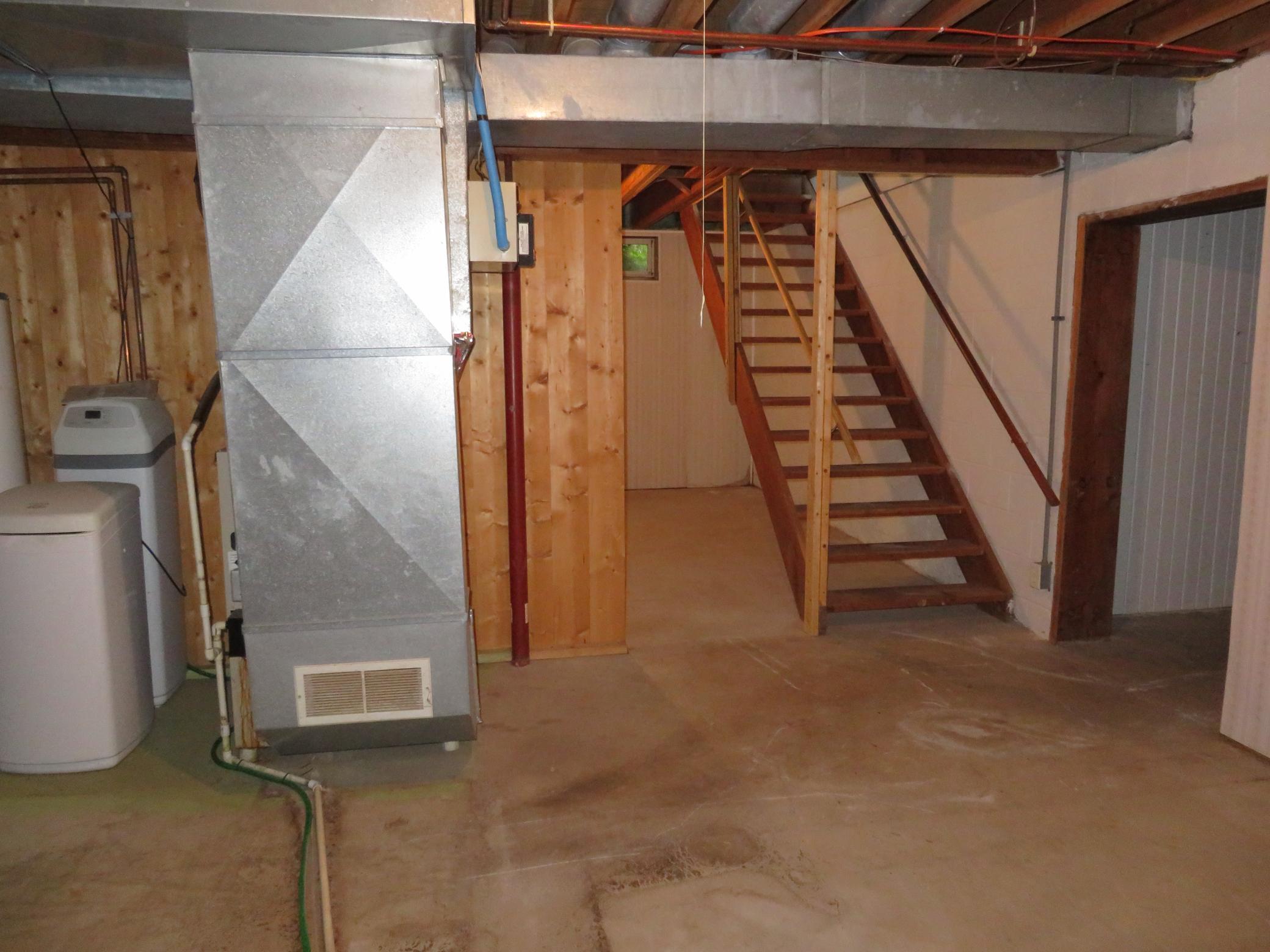 main property photo 76
