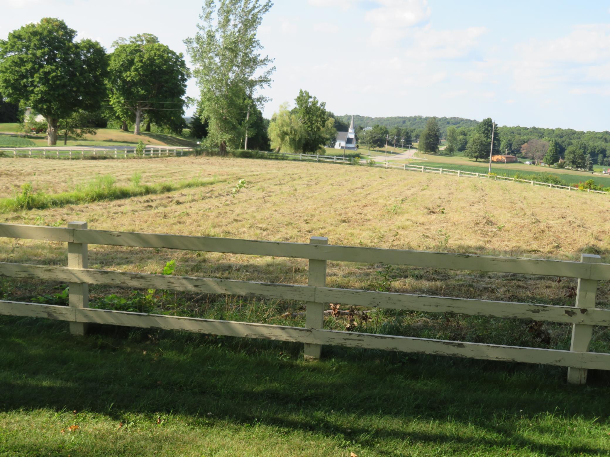 main property photo 8