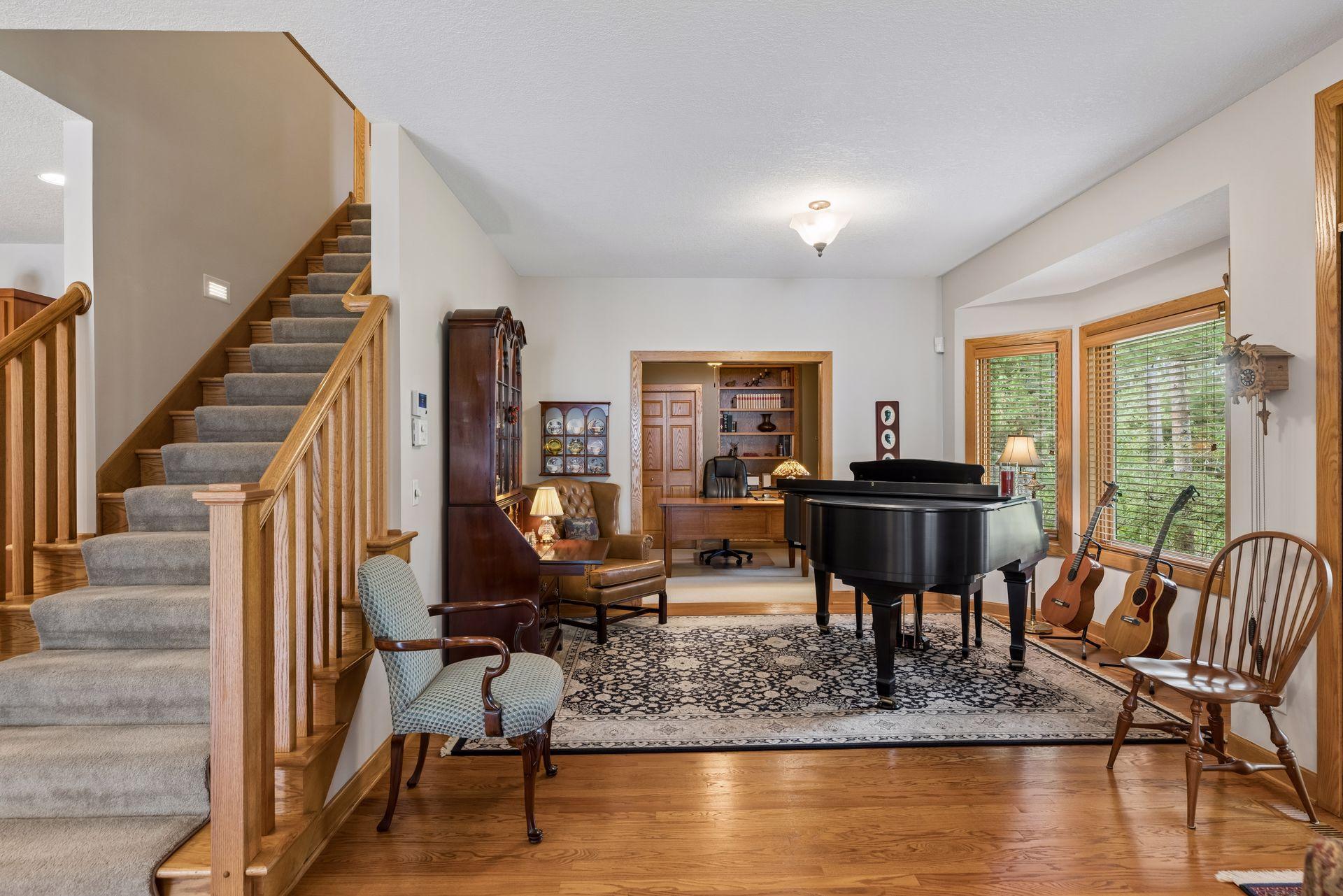 main property photo 19