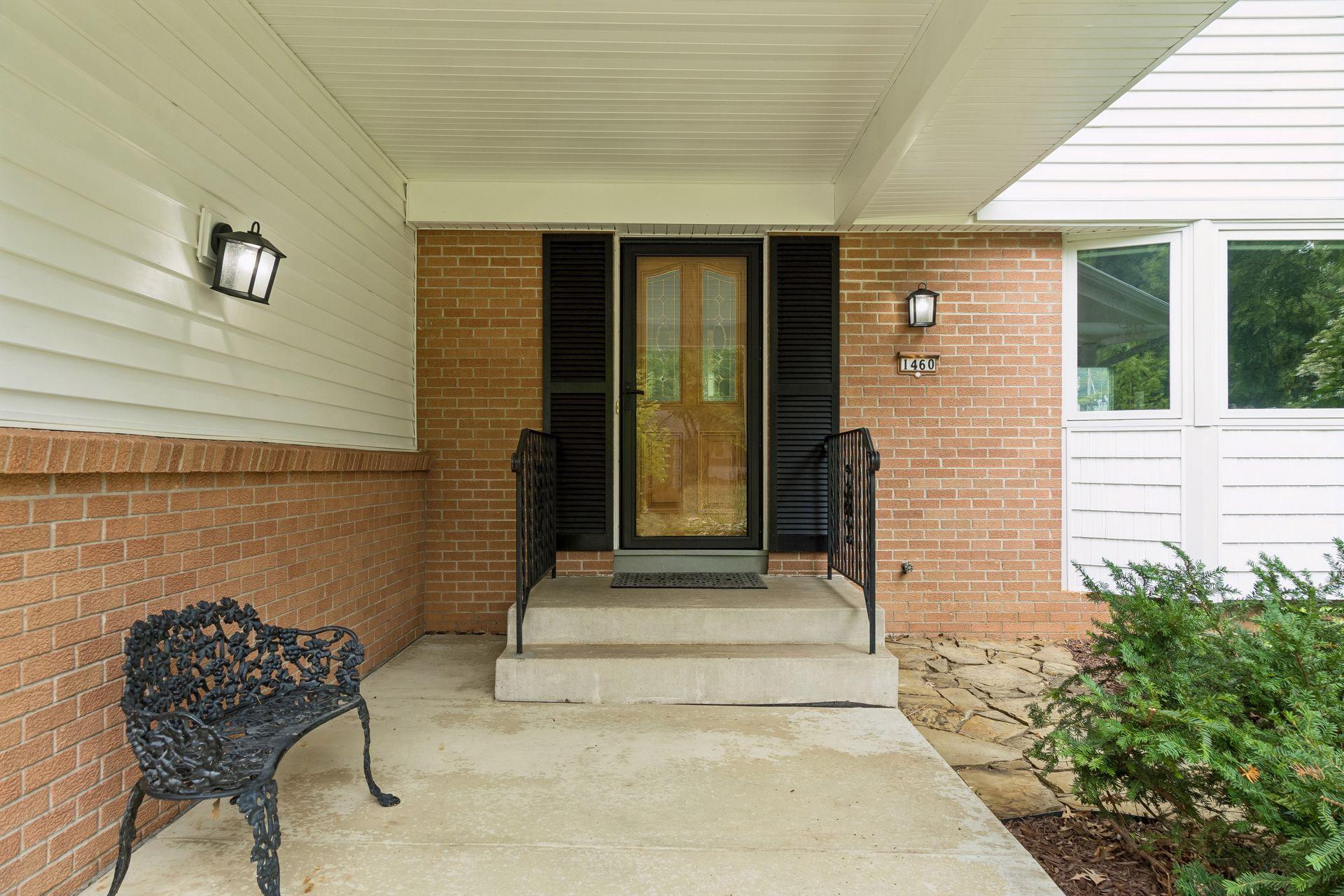 main property photo 3