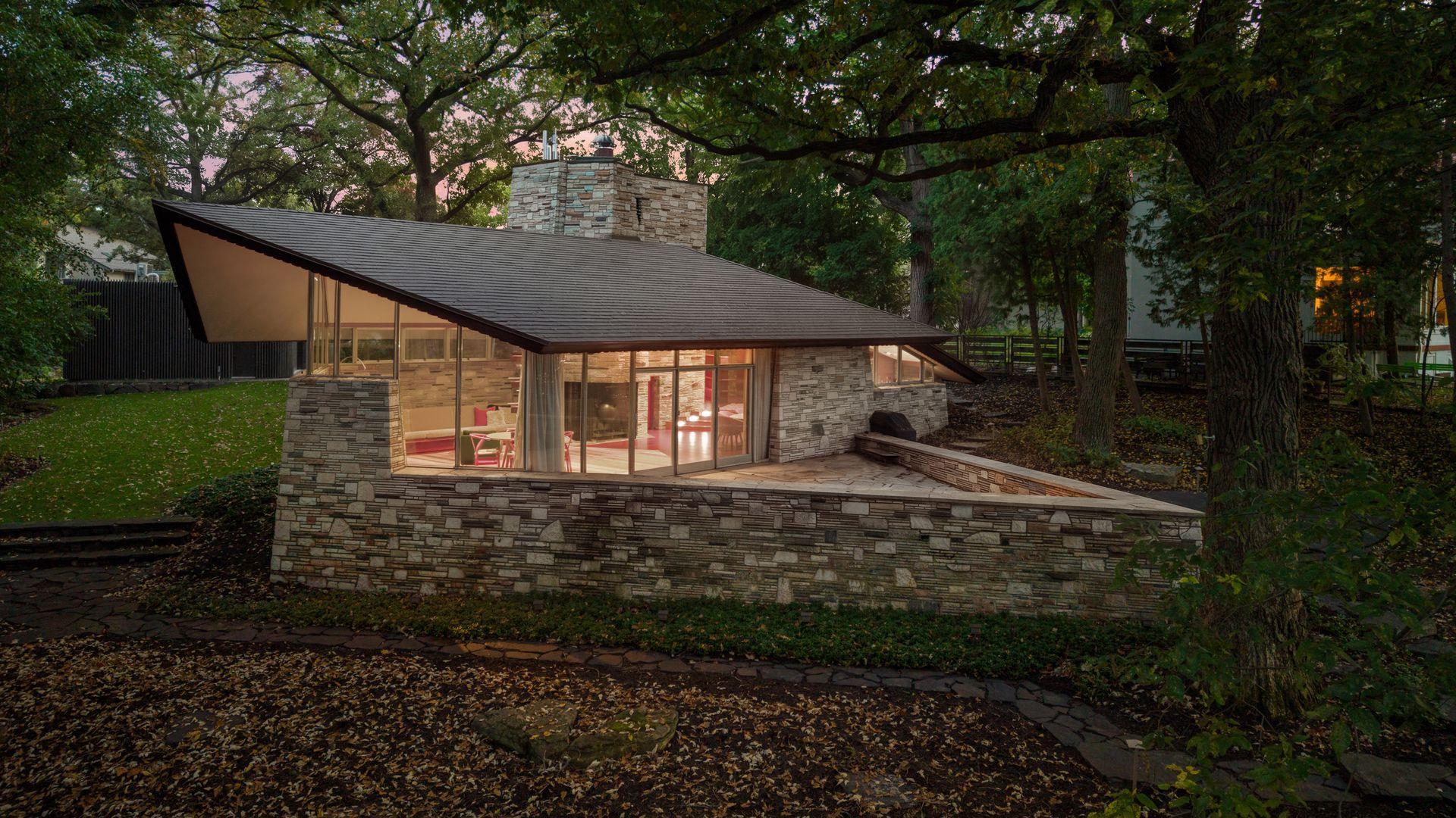 main property photo 2