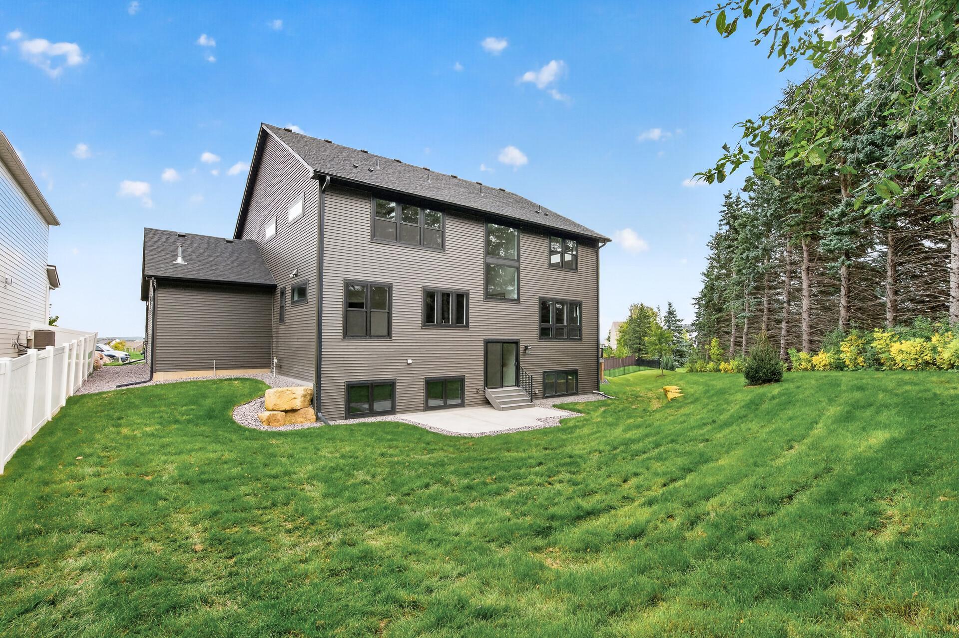 main property photo 80