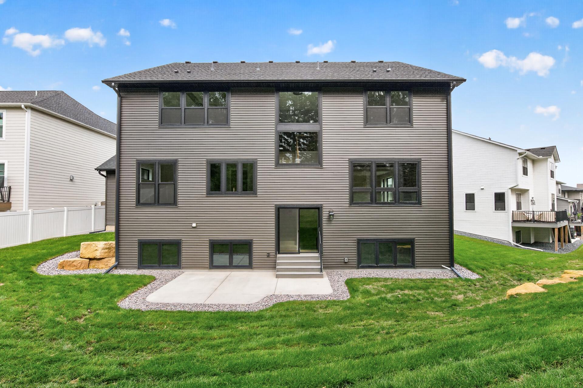 main property photo 81