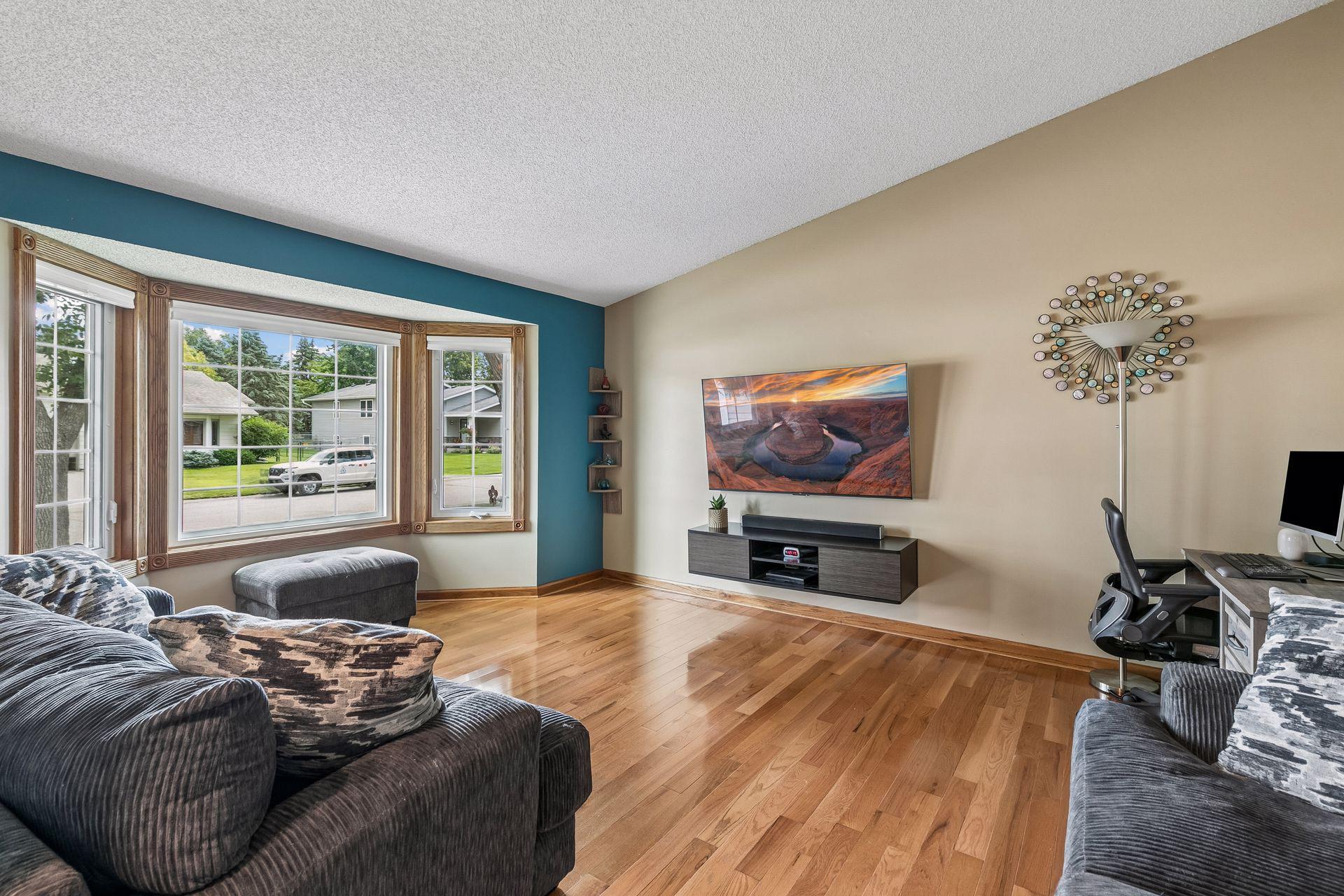 main property photo 2