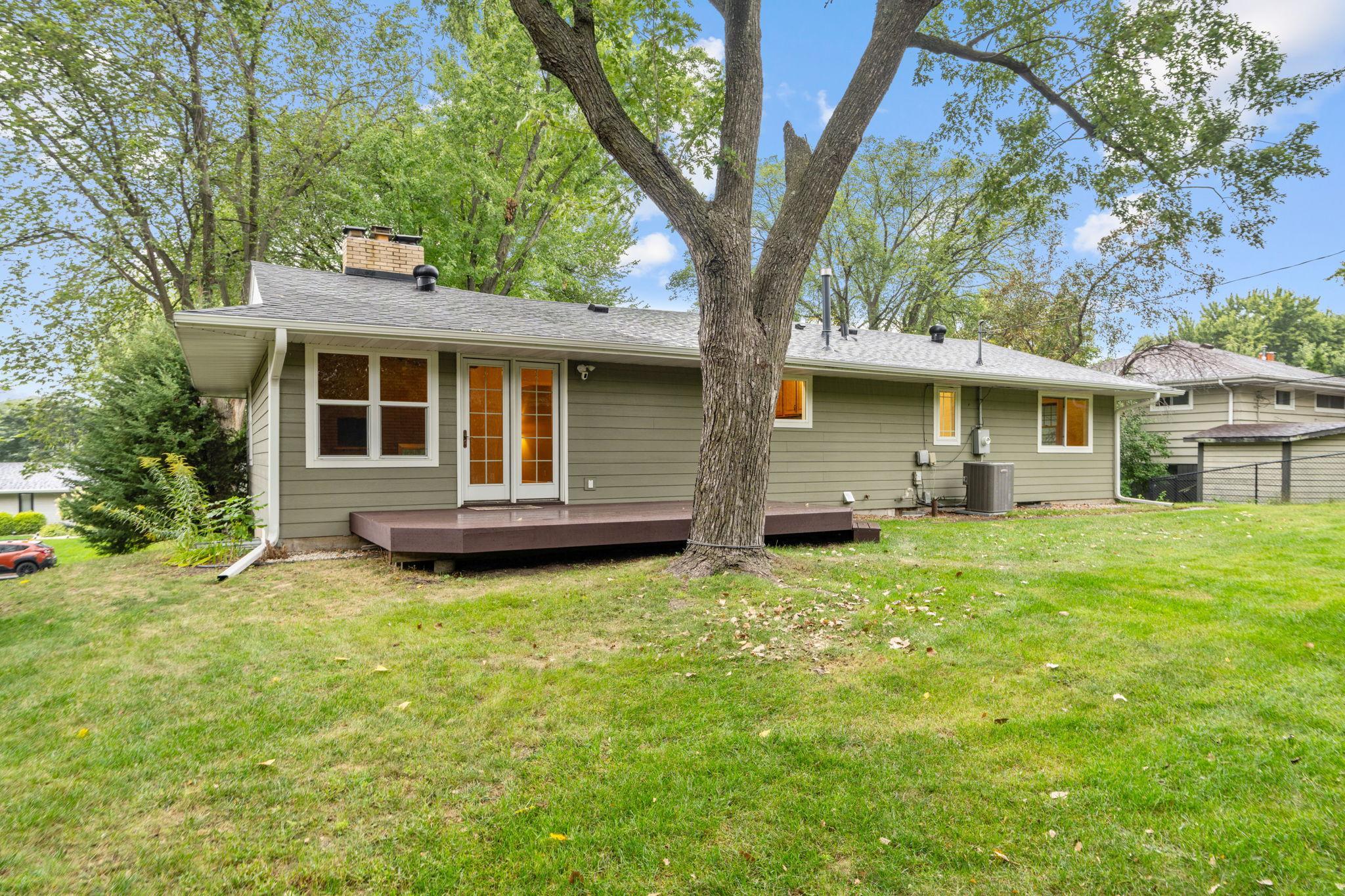 main property photo 44
