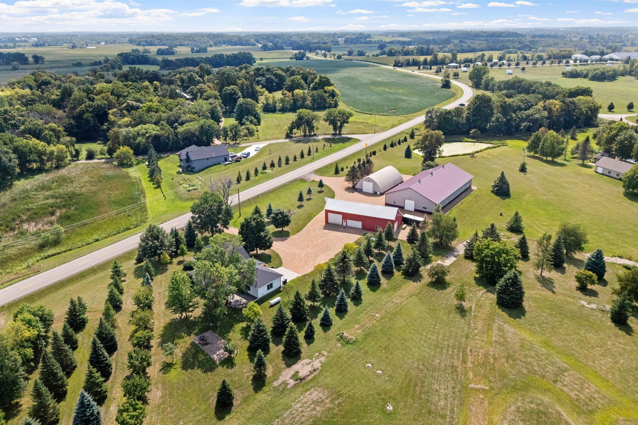 main property photo 10