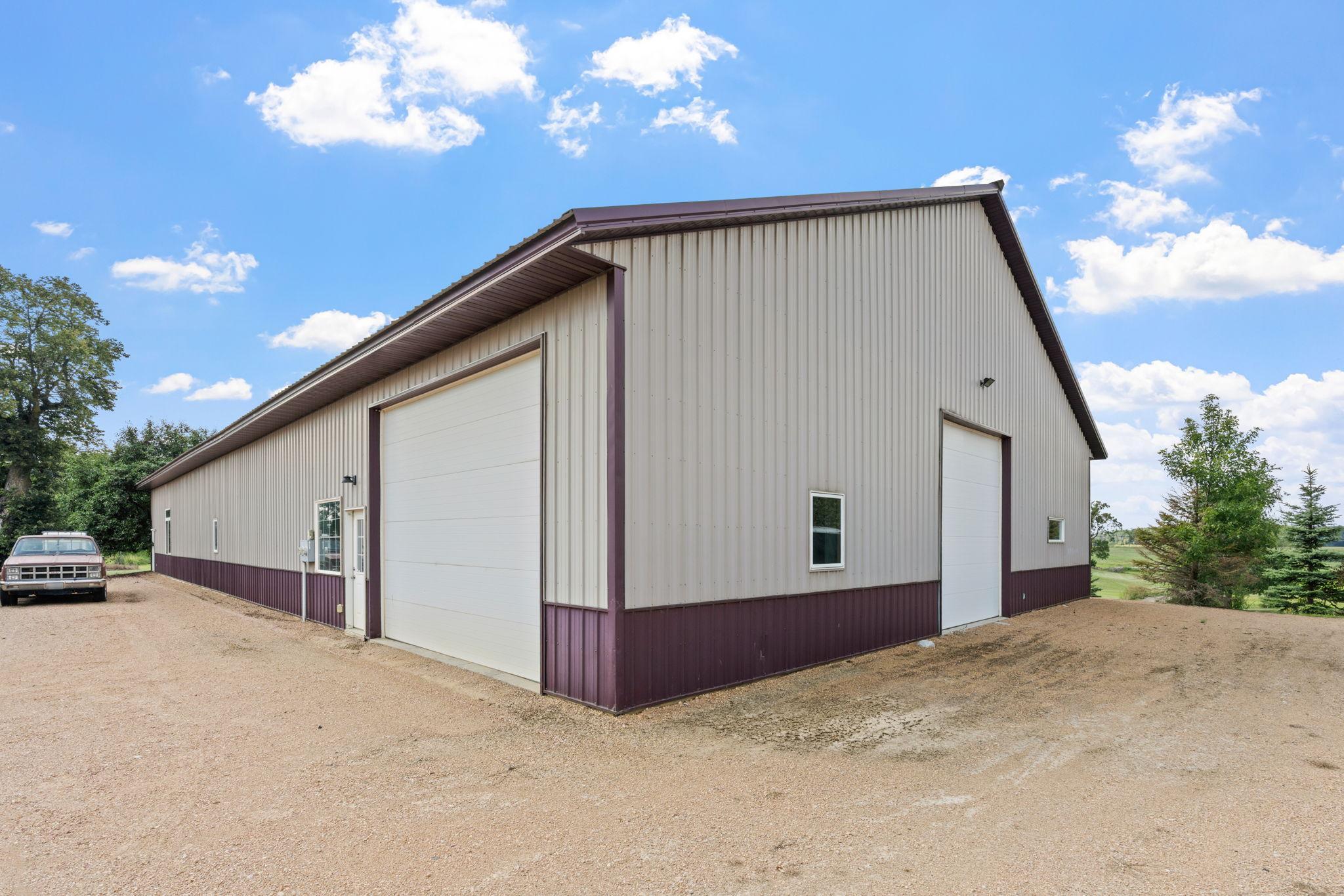 main property photo 14