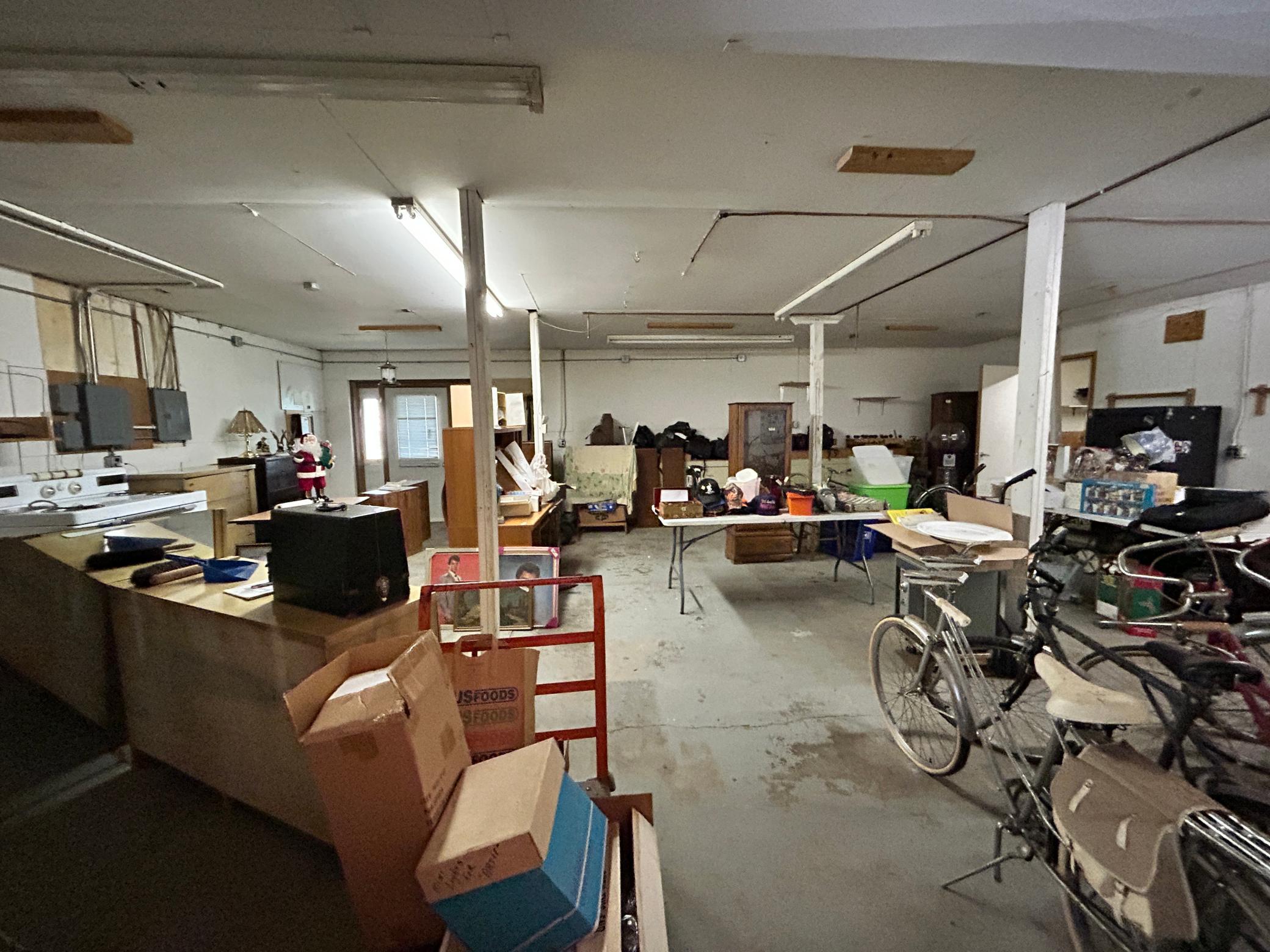 main property photo 51