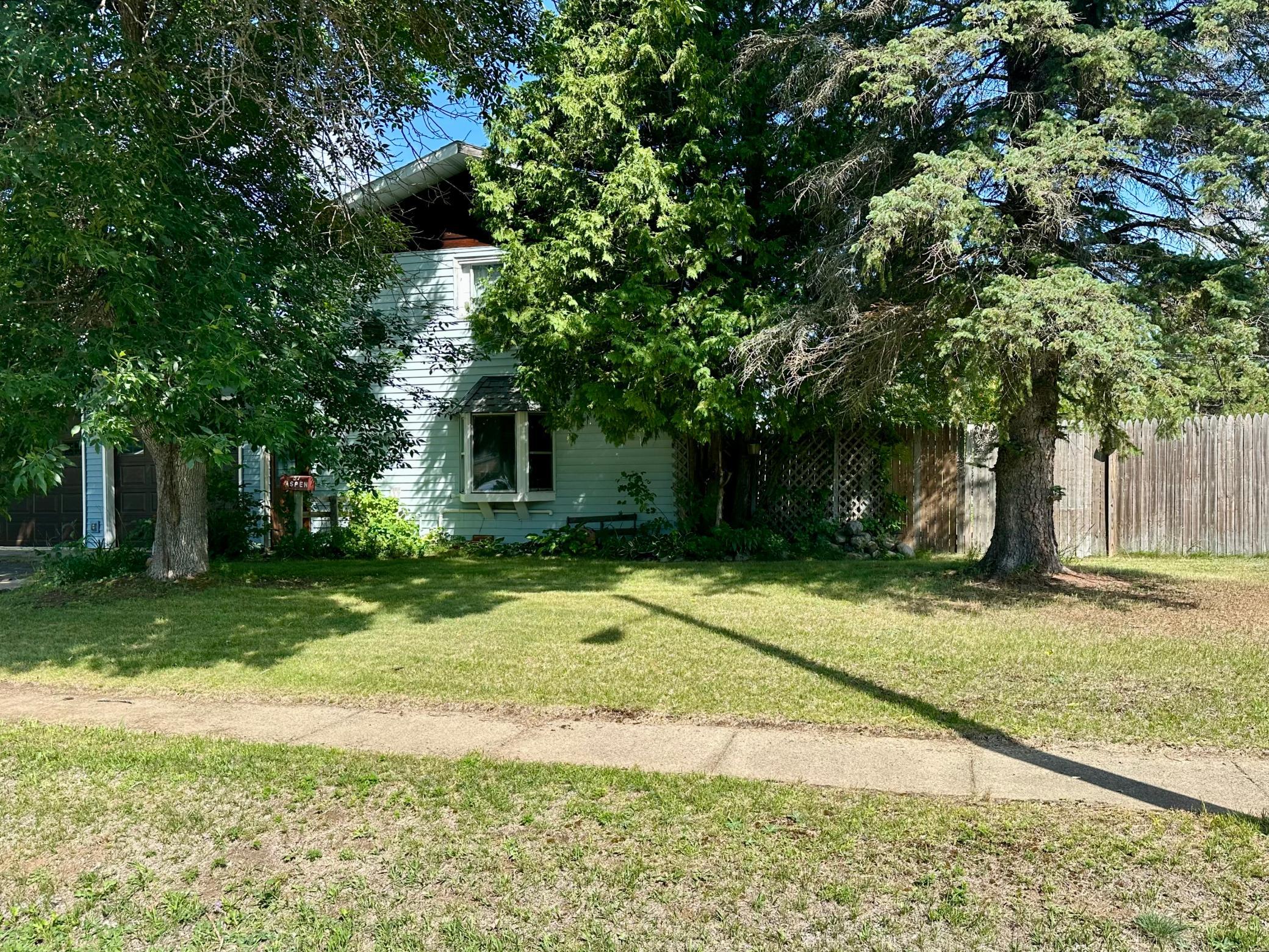 main property photo 40