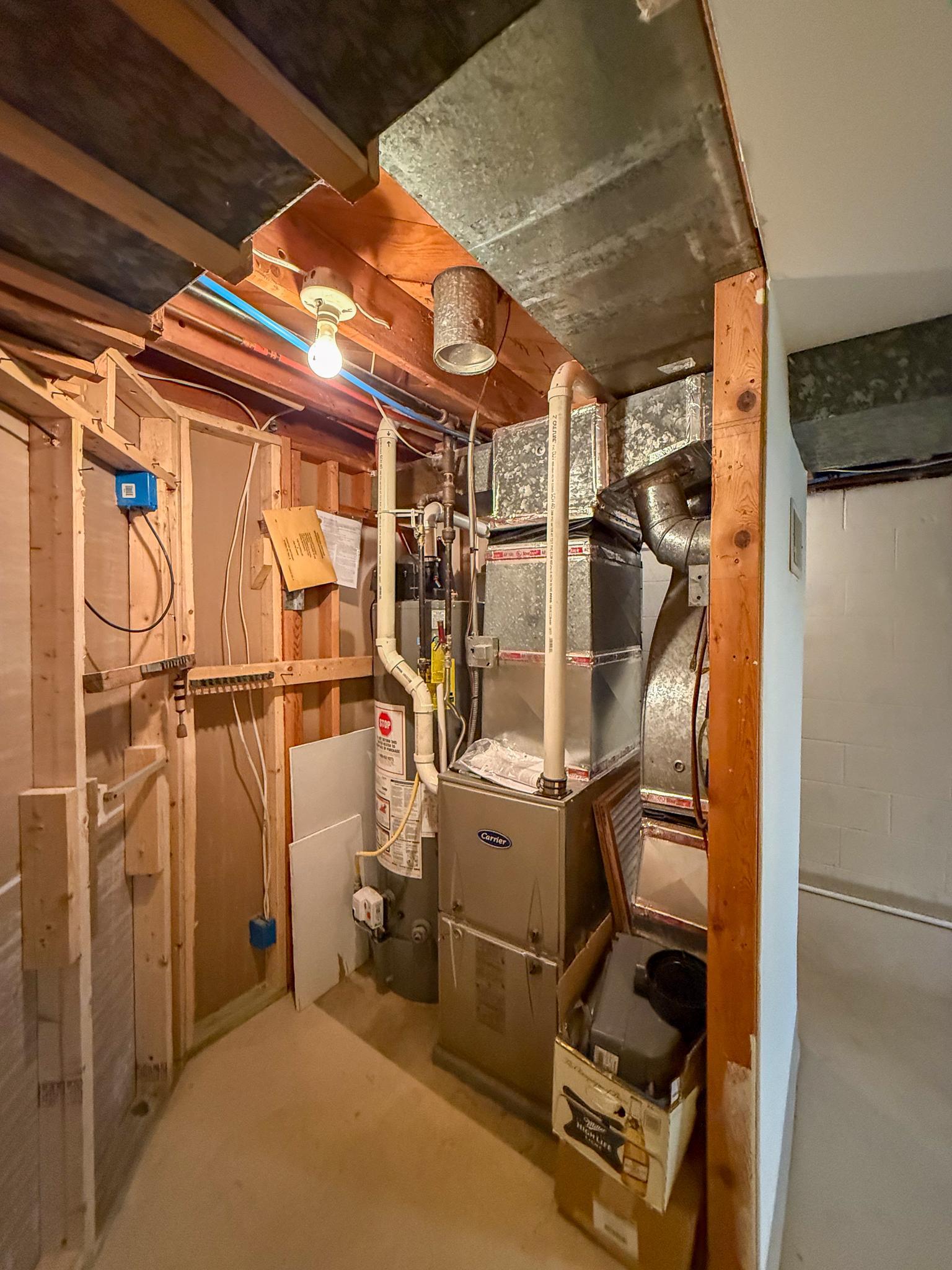 main property photo 24