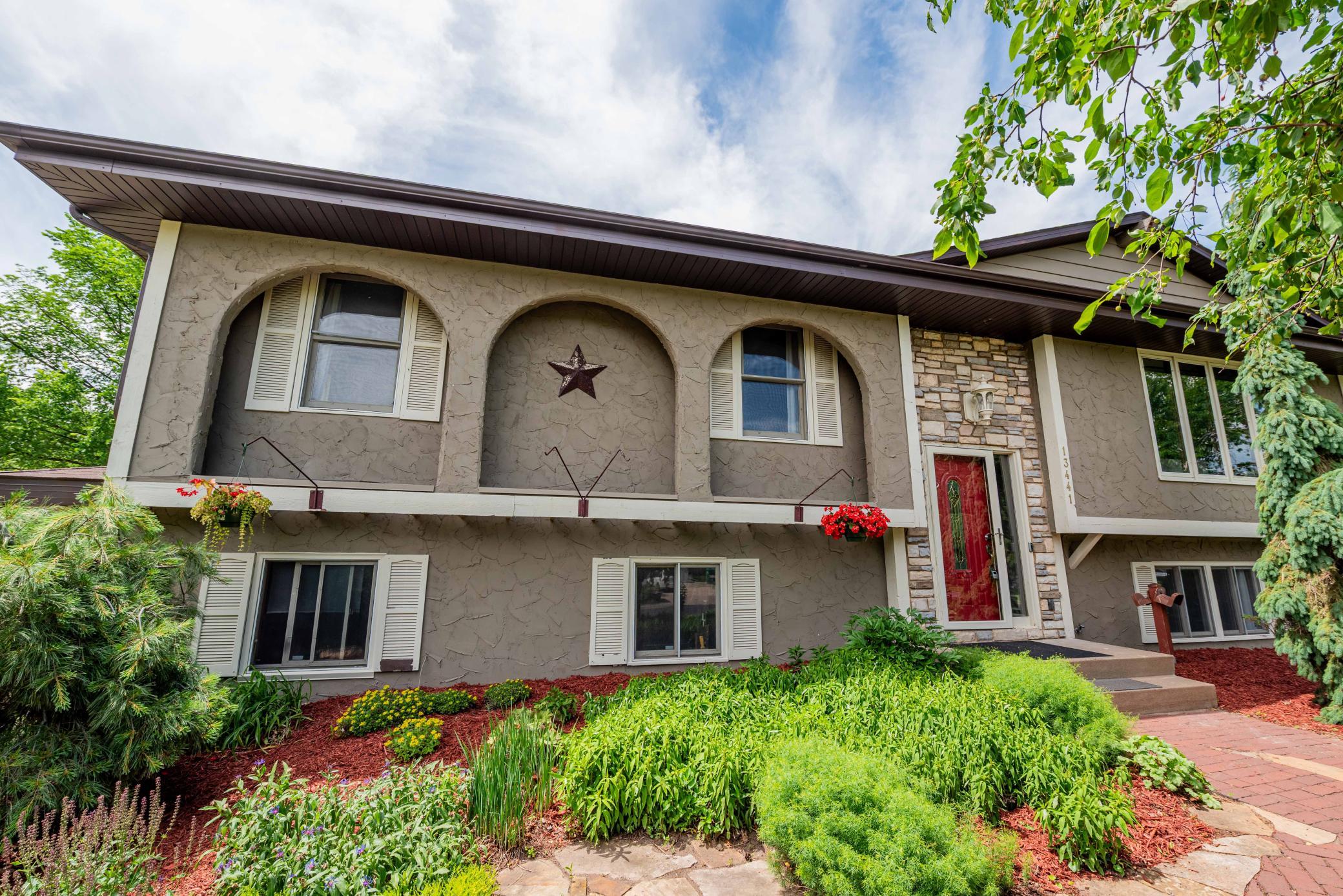 main property photo 90