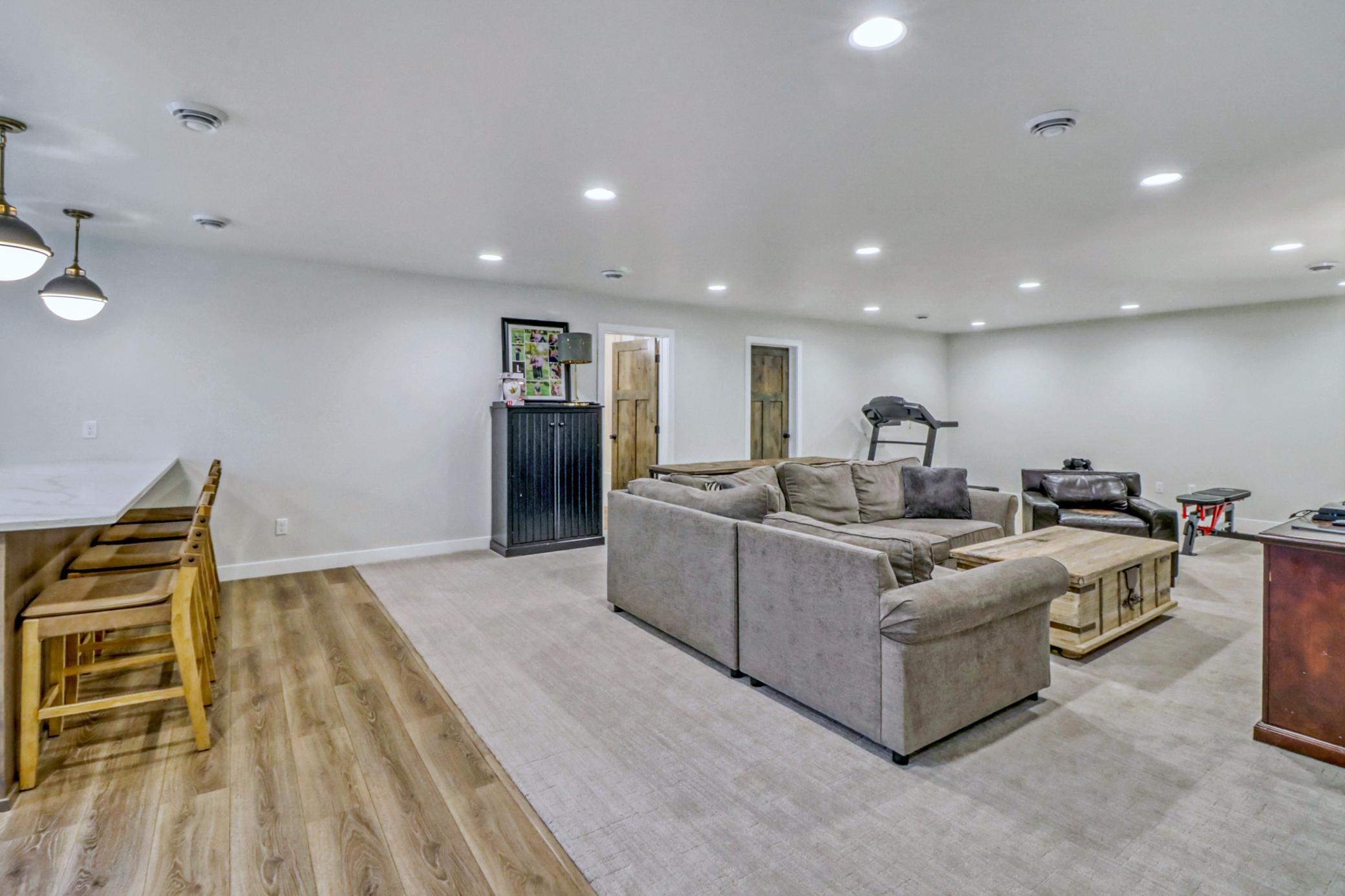 main property photo 60