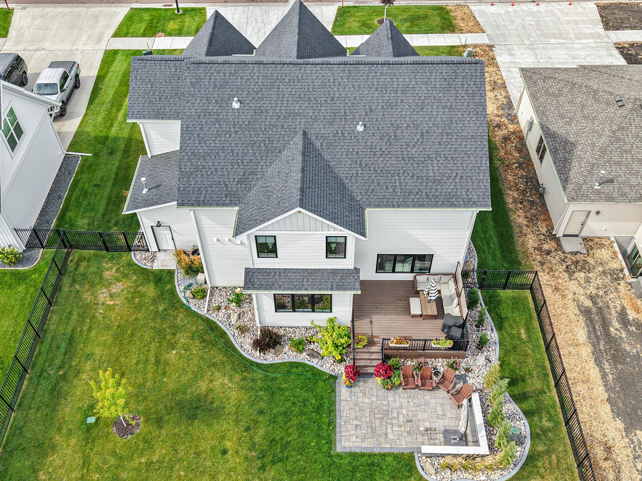 main property photo 94