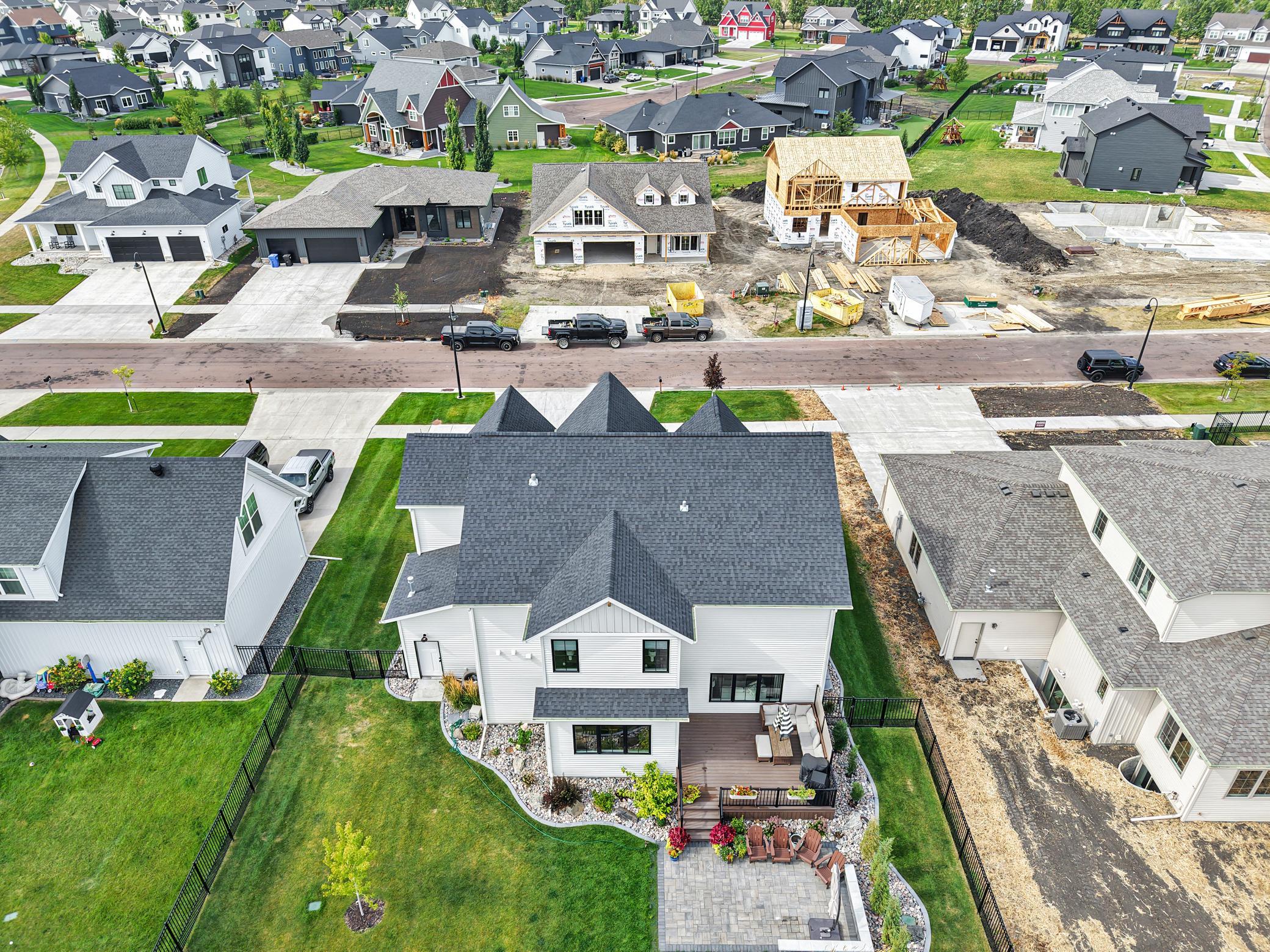 main property photo 95