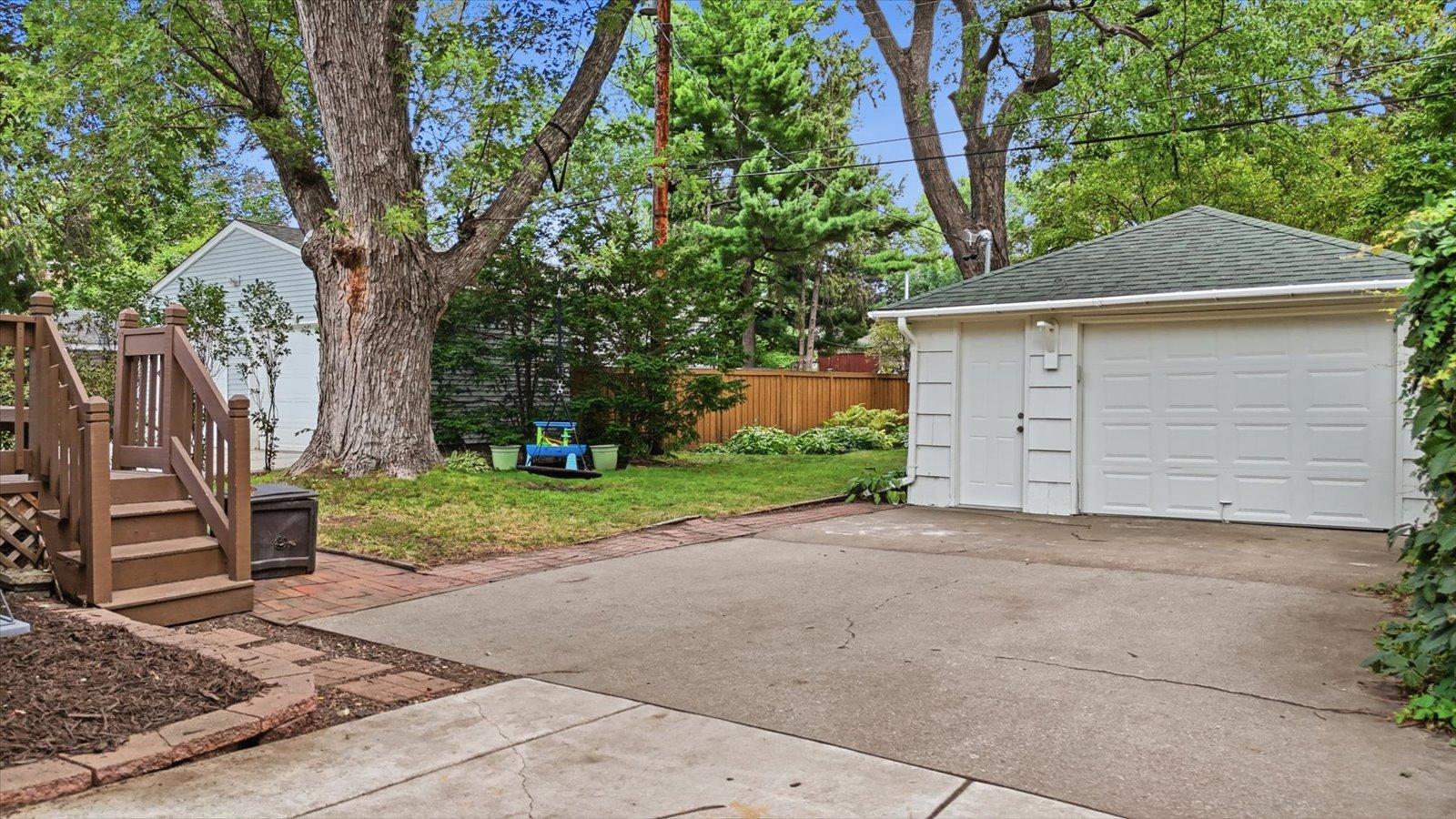 main property photo 62