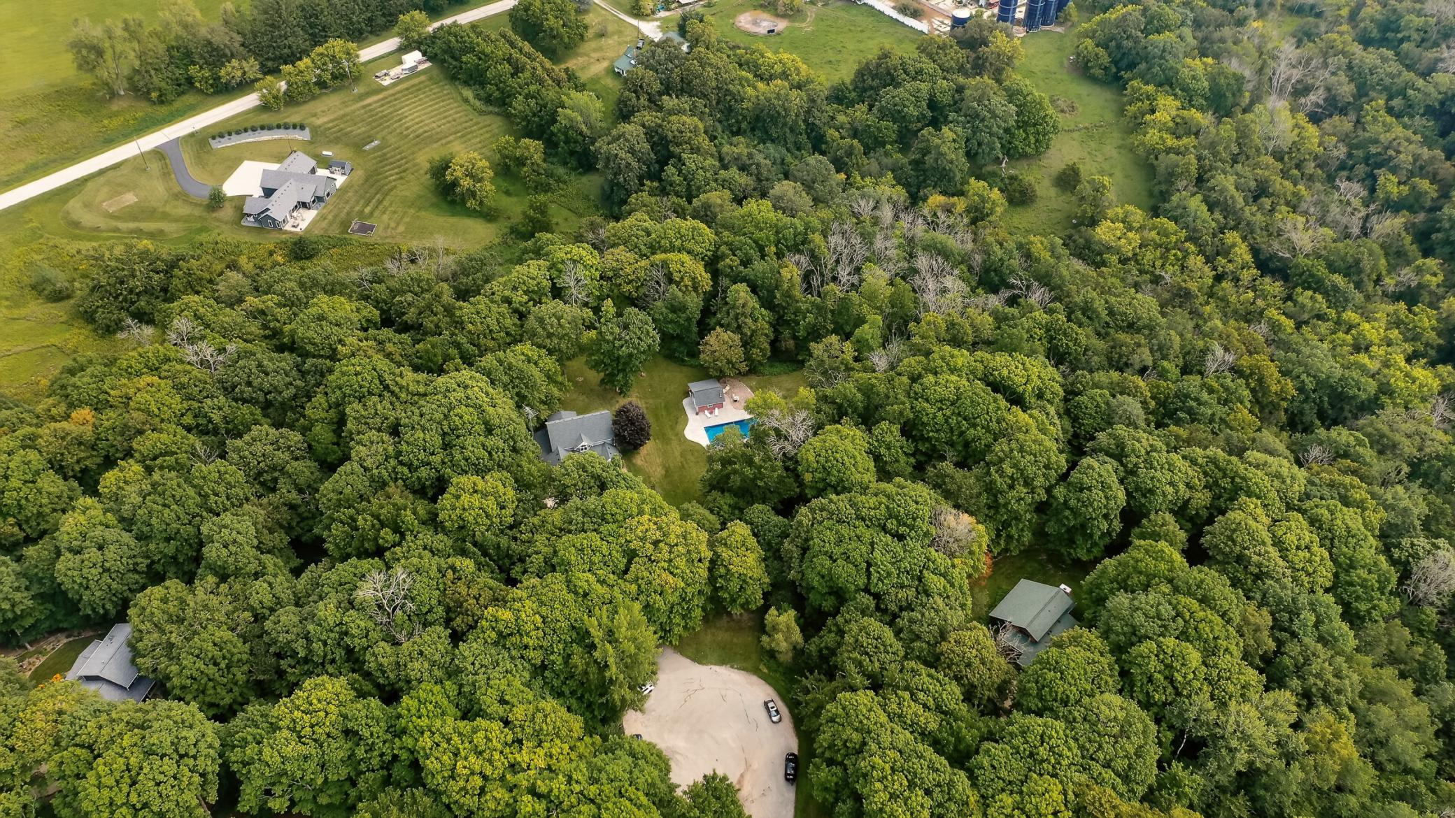 main property photo 45