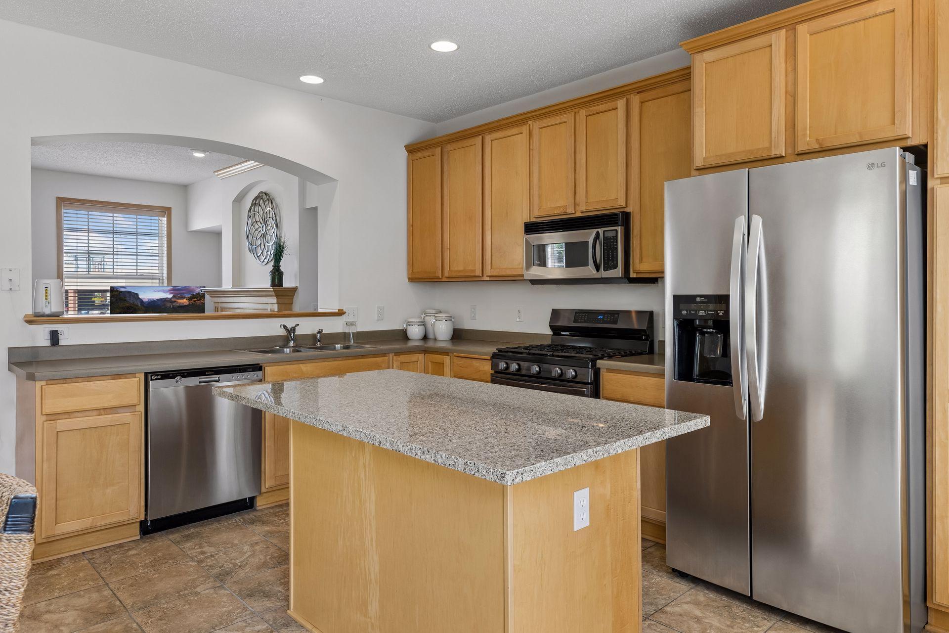 main property photo 3