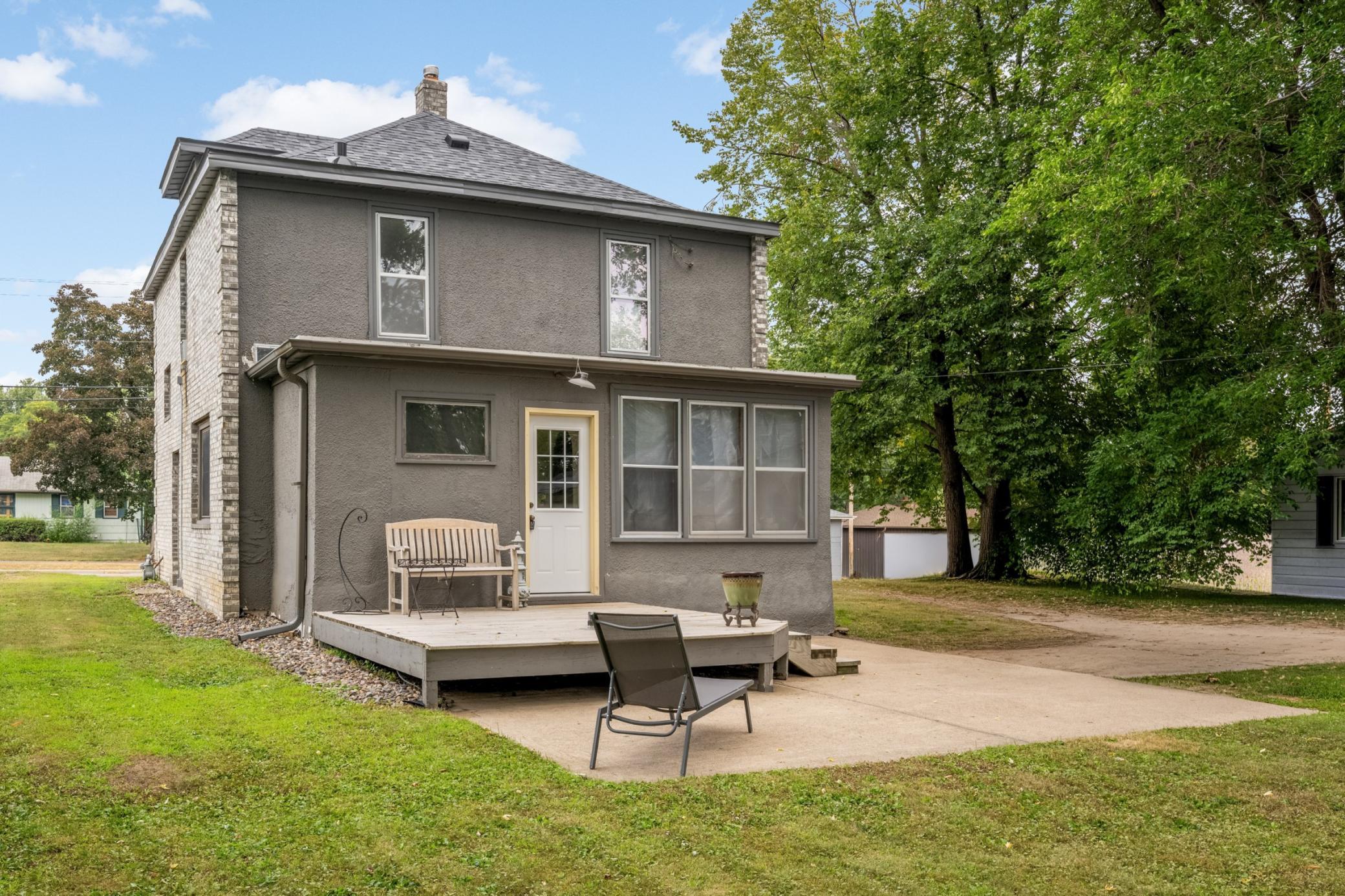 main property photo 13