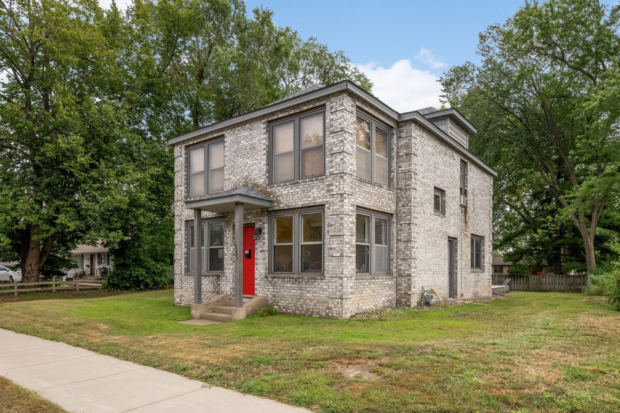 main property photo 20