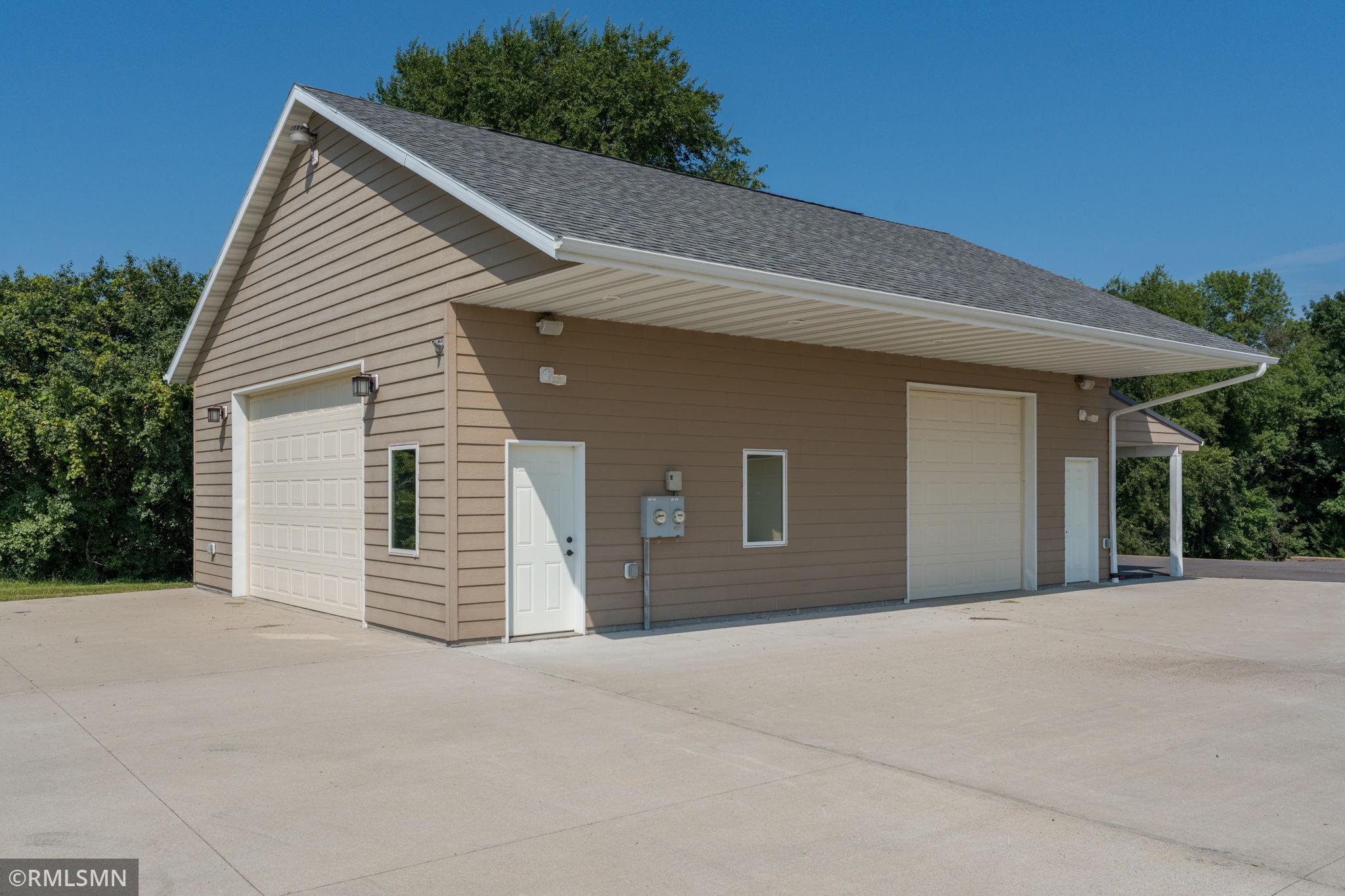 main property photo 60