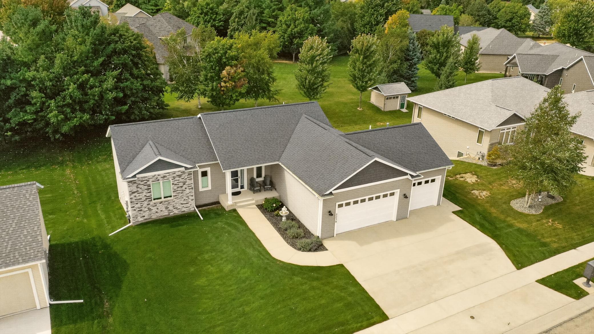 main property photo 35
