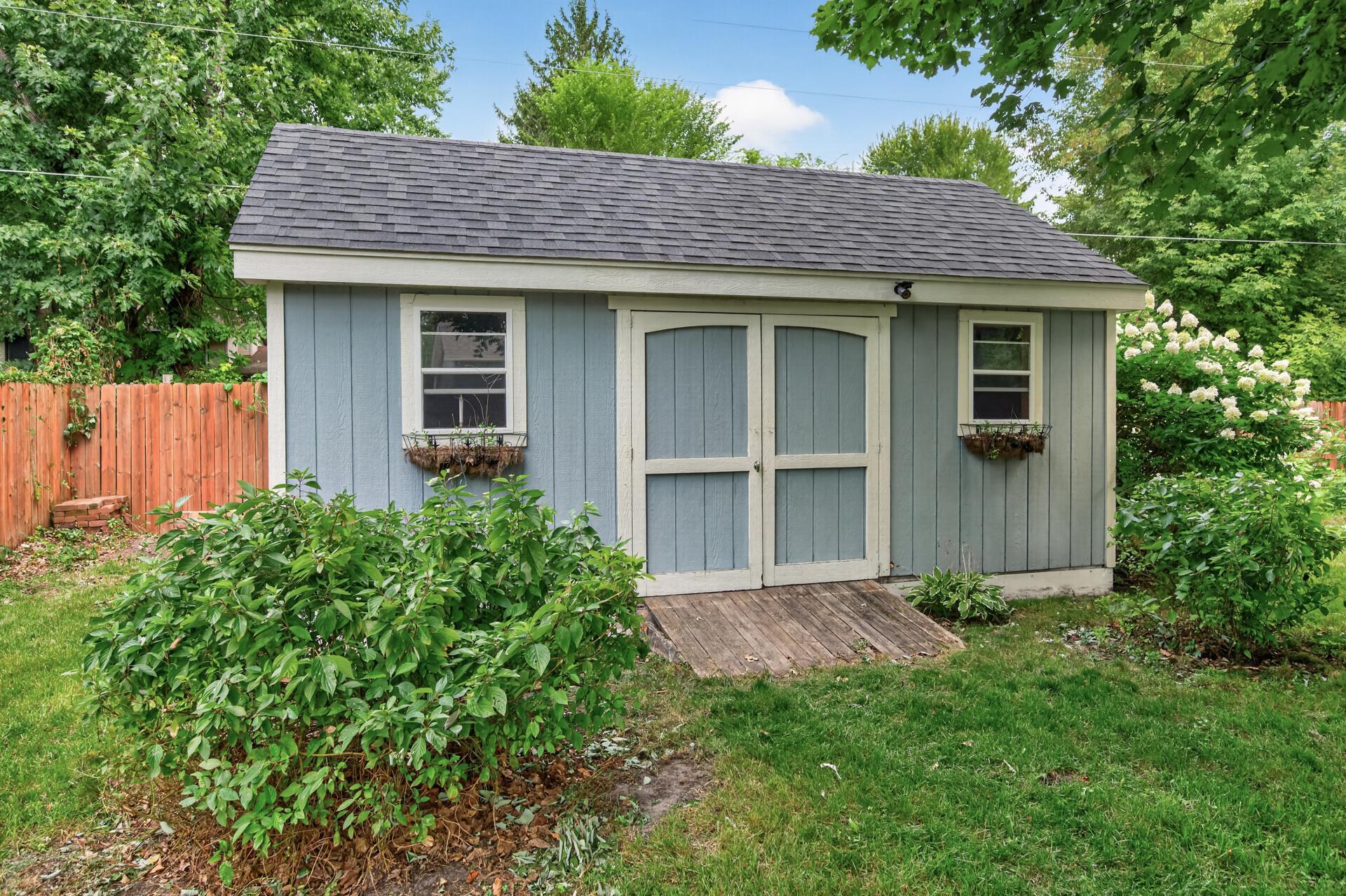 main property photo 45