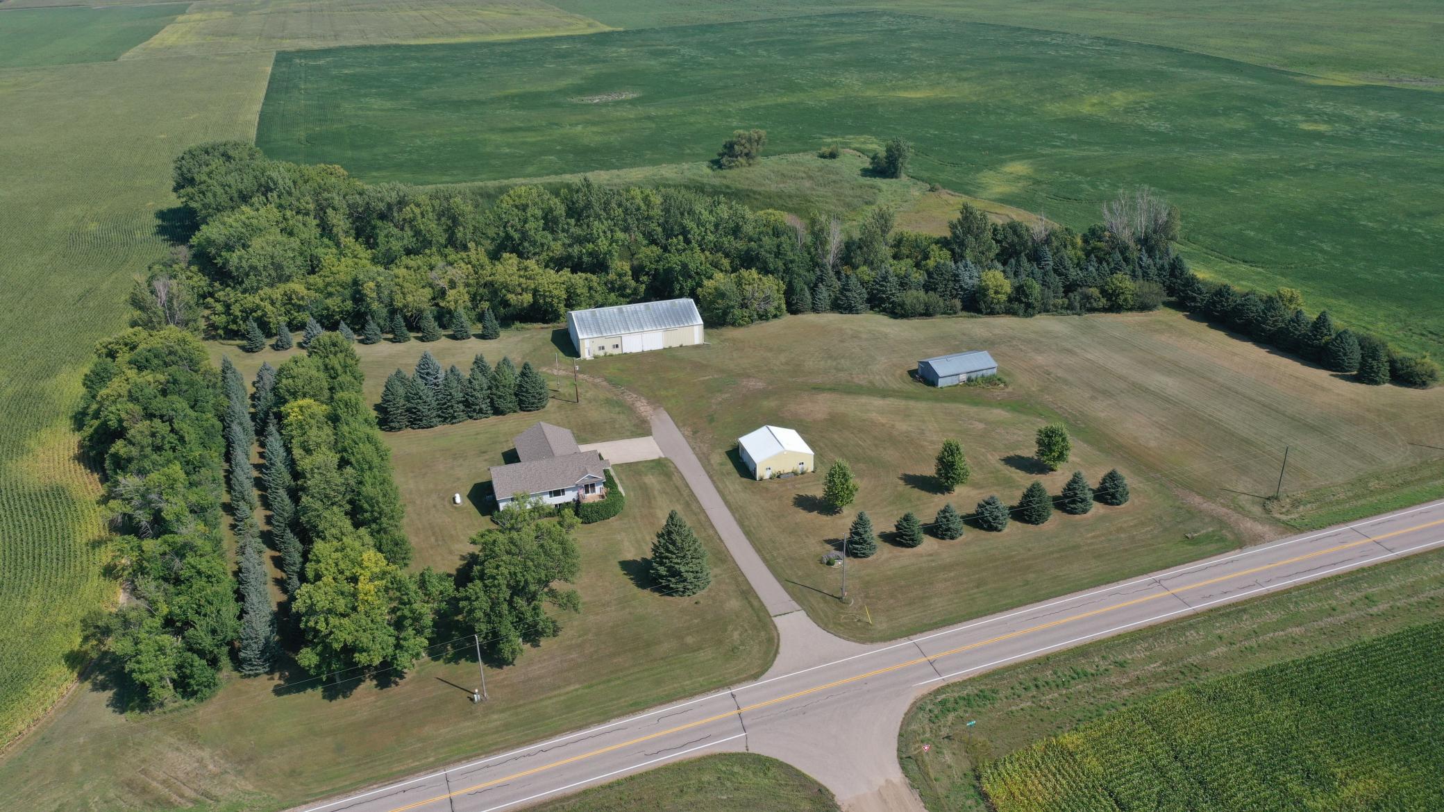 main property photo 29