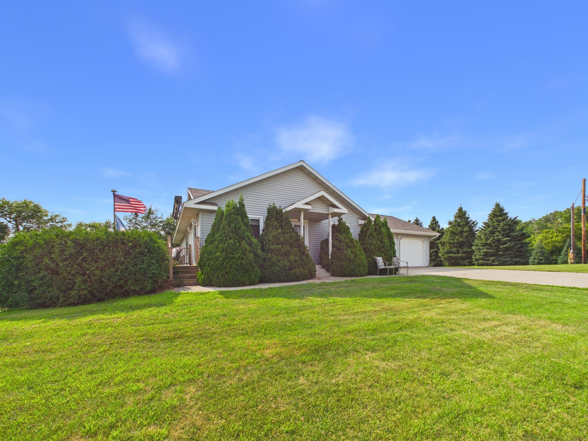 main property photo 44