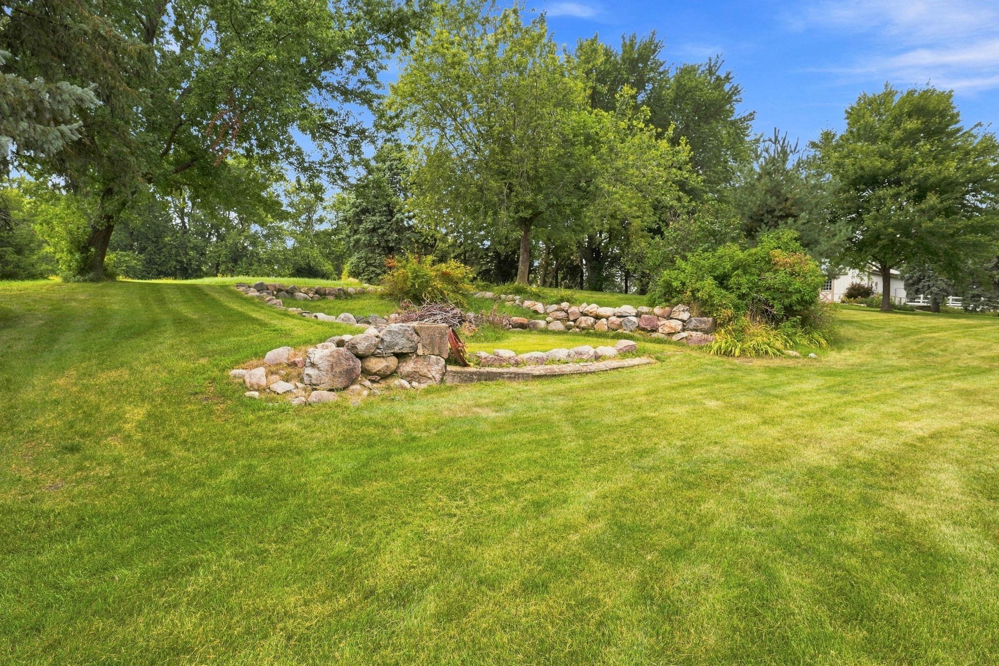 main property photo 78