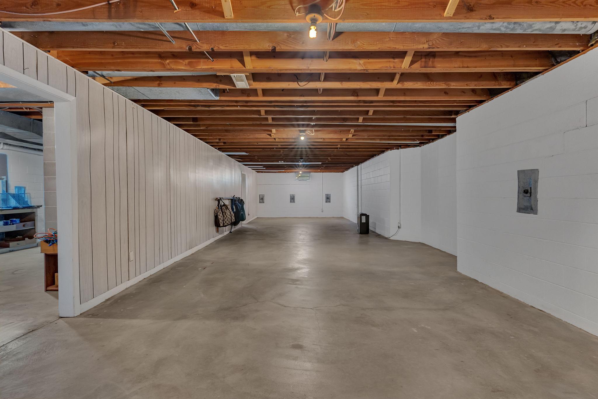 main property photo 80